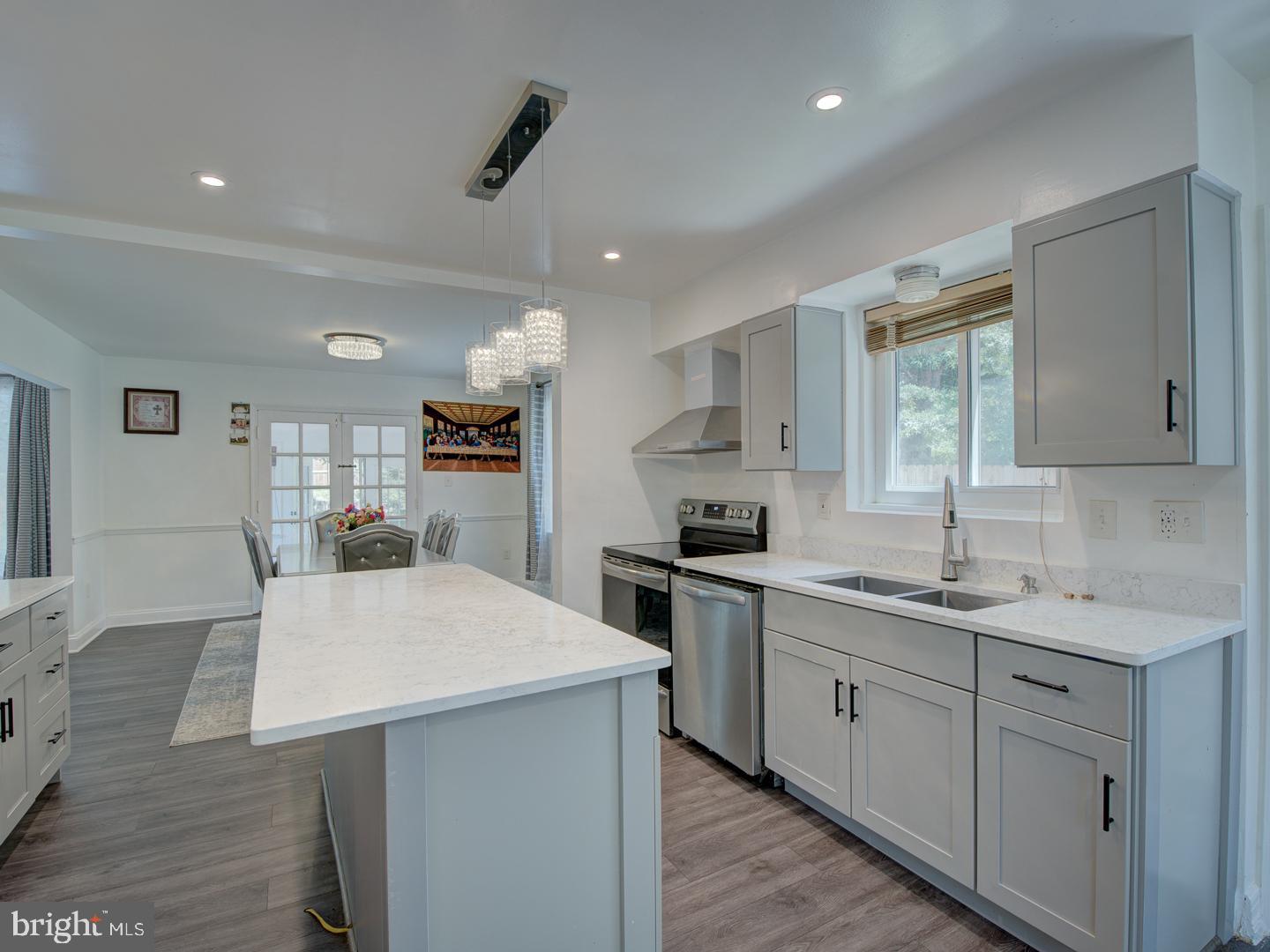 VALLEYBROOK - Residential Lease