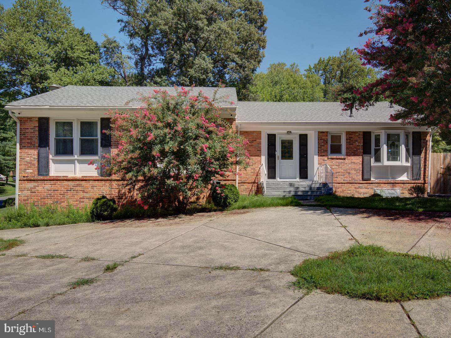 VALLEYBROOK - Residential Lease