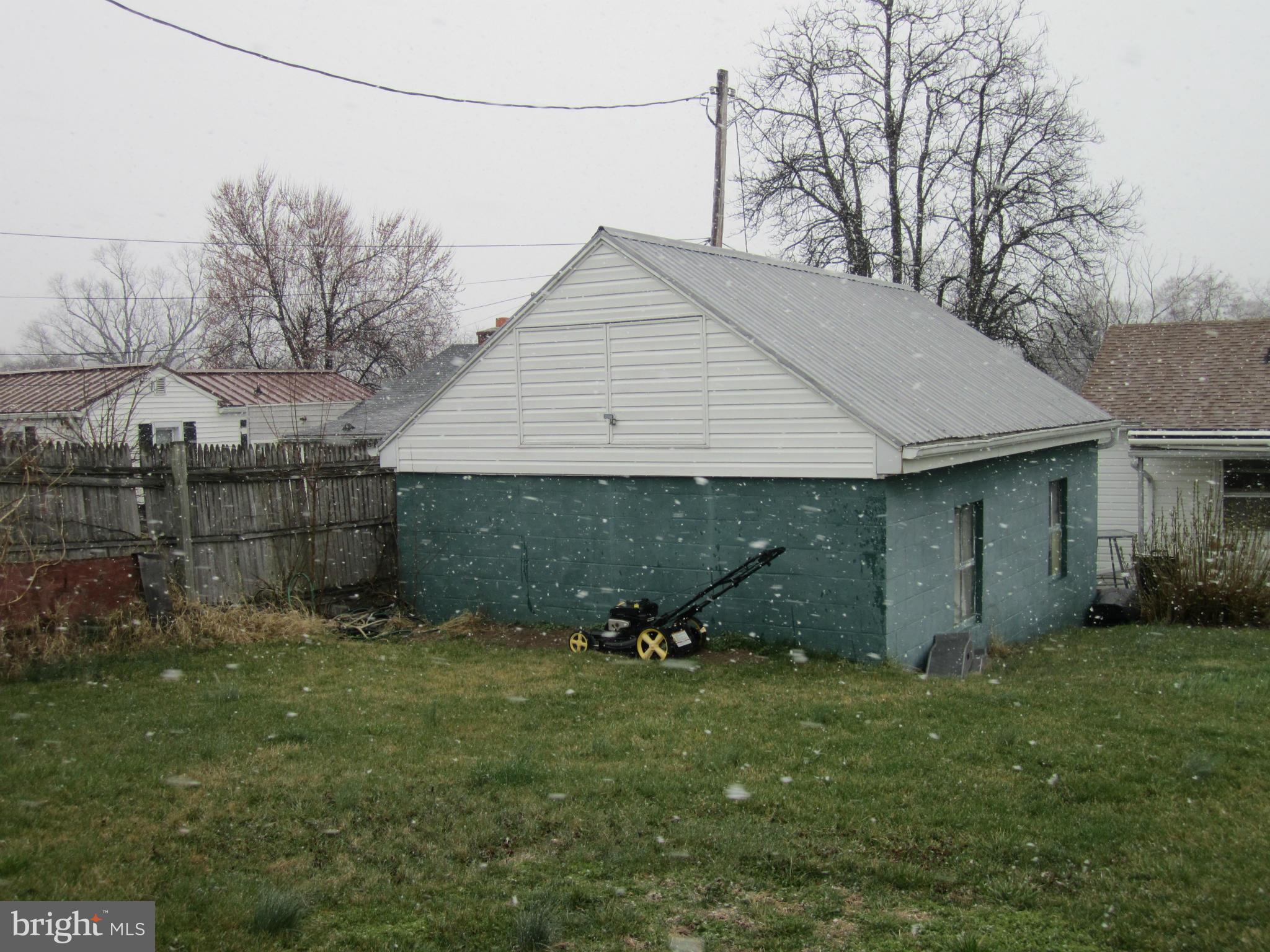 EASTERN HEIGHTS - Residential