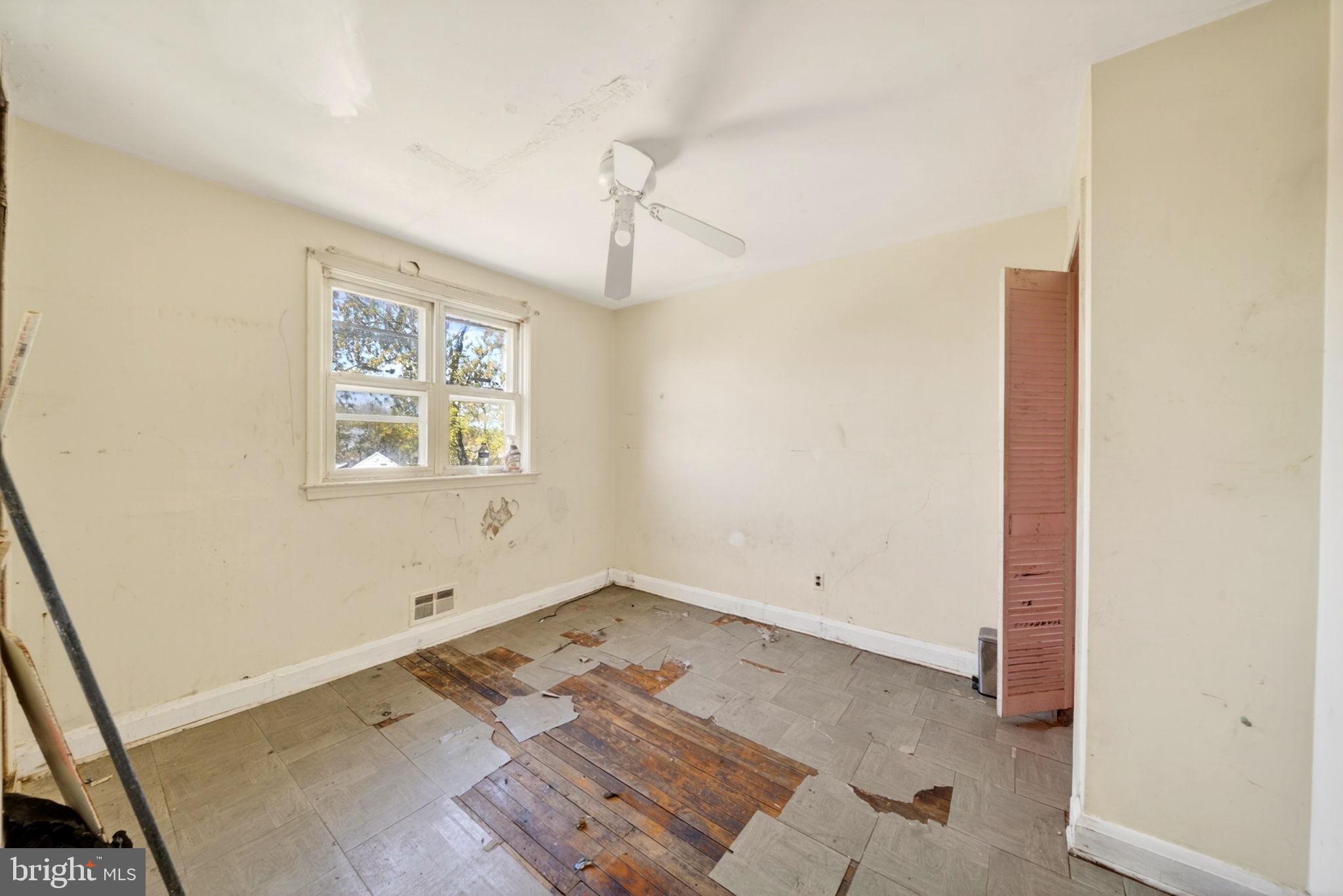 PARKVILLE - Residential