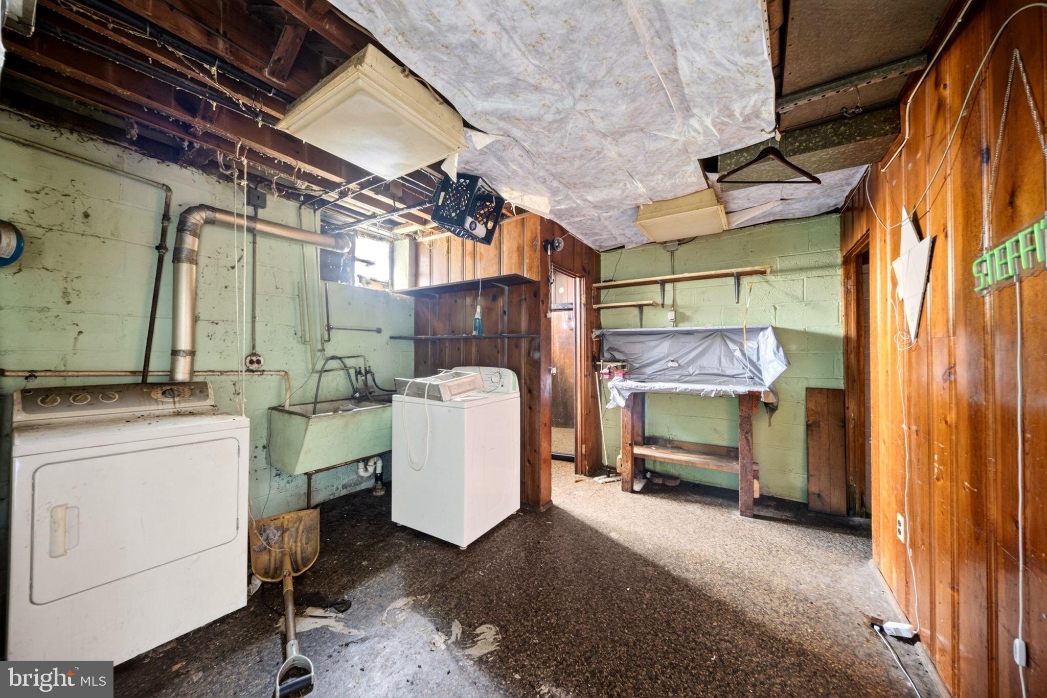 PARKVILLE - Residential