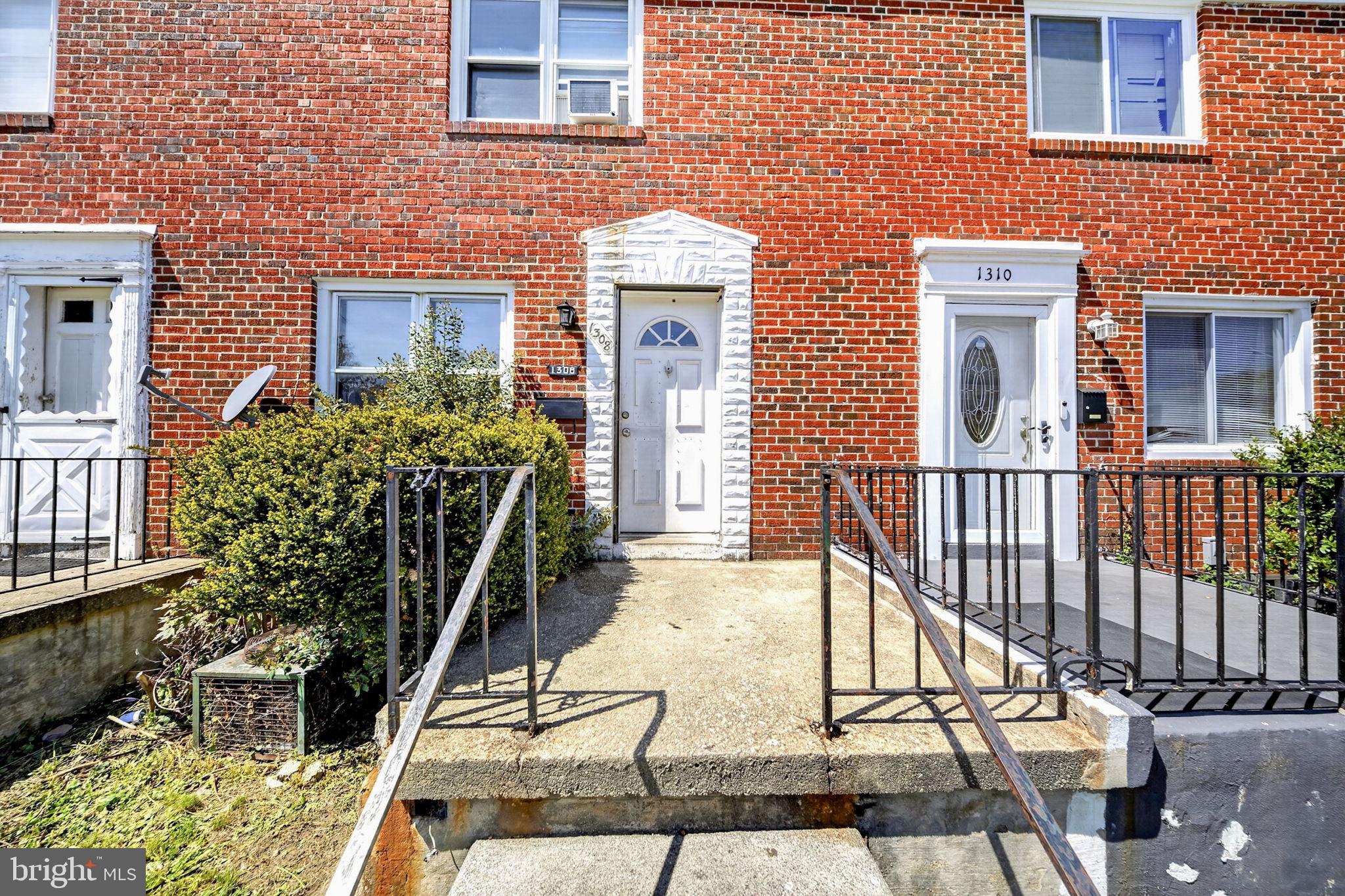 PARKVILLE - Residential