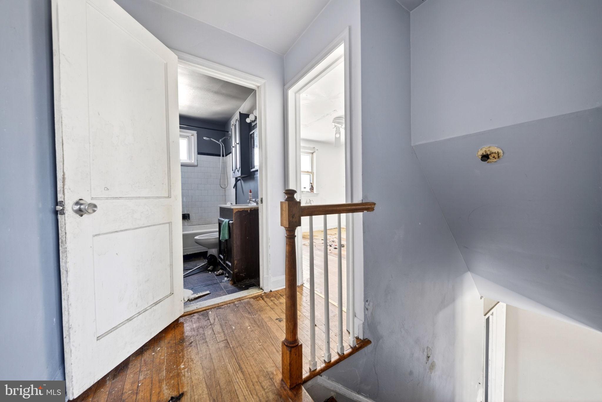 PARKVILLE - Residential