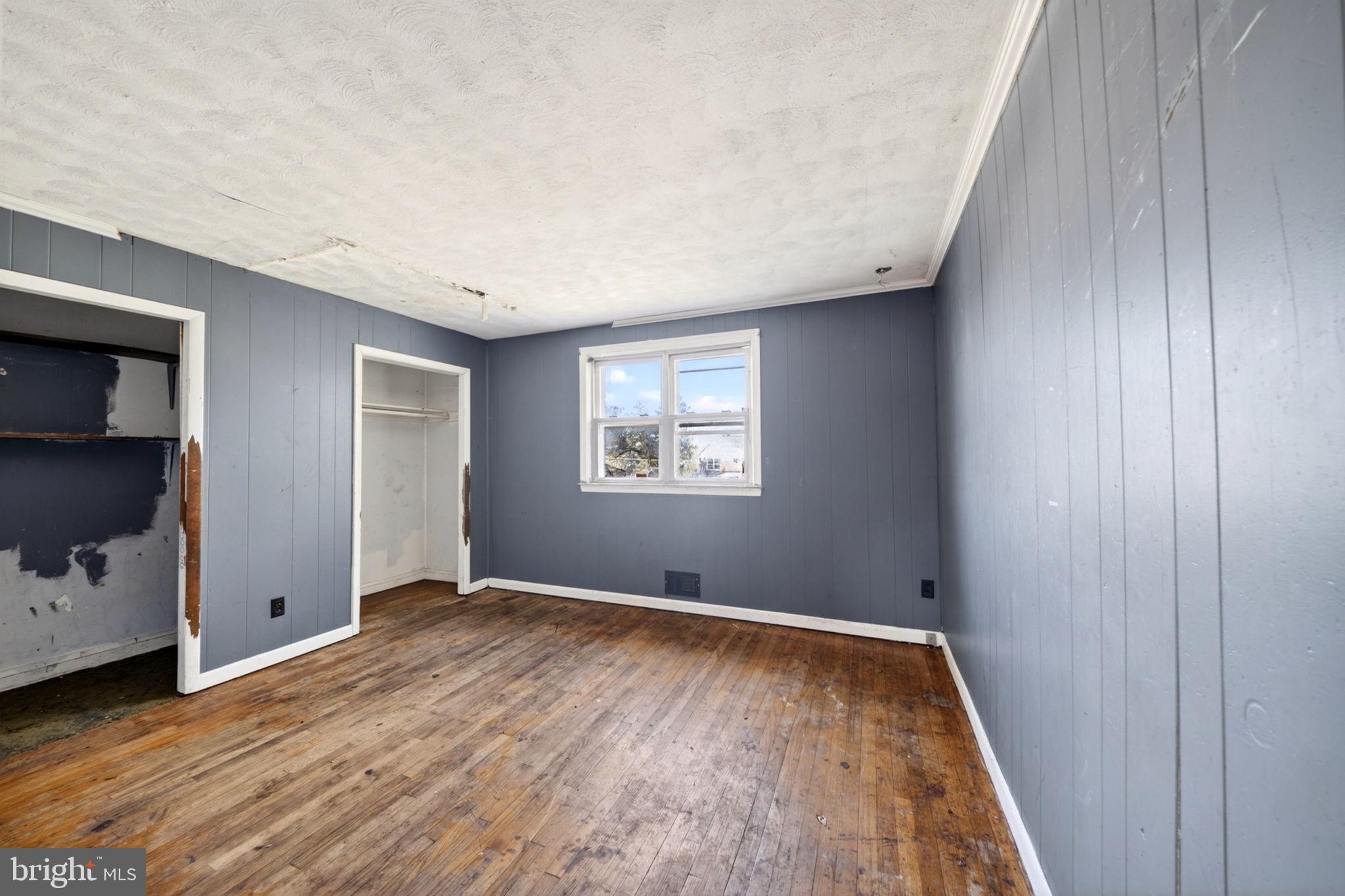 PARKVILLE - Residential