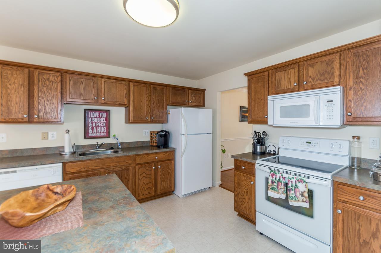 APPLEWOOD - Residential