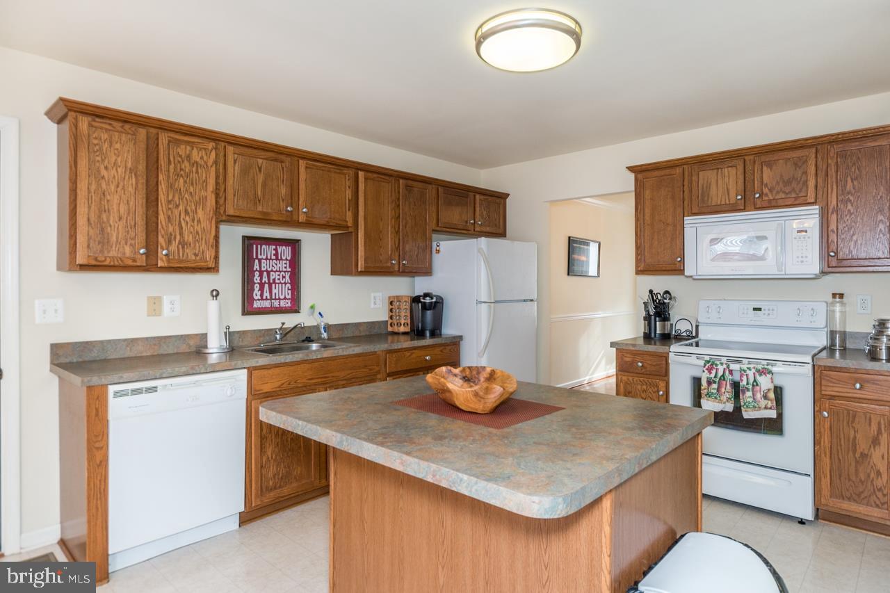 APPLEWOOD - Residential