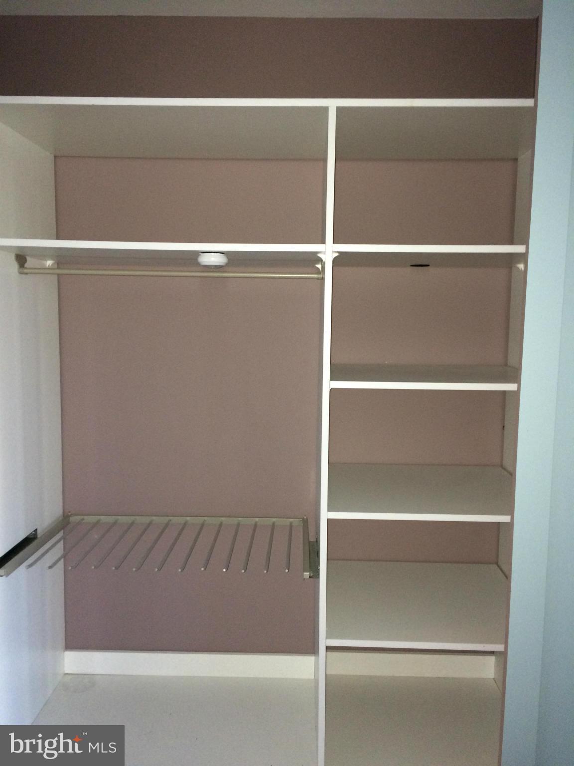 BRISTOL SQUARE - Residential Lease