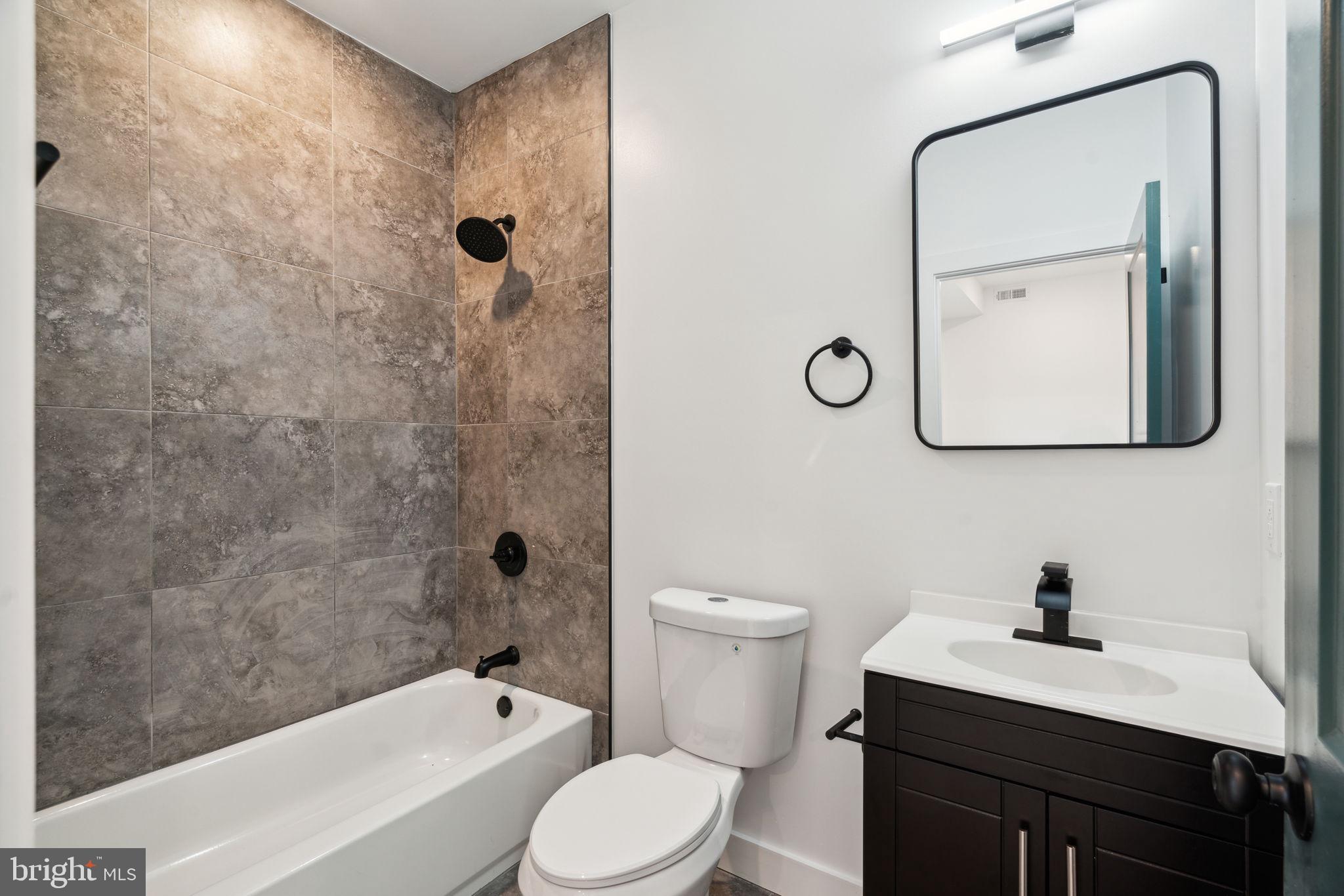 BELMONT - Residential Lease