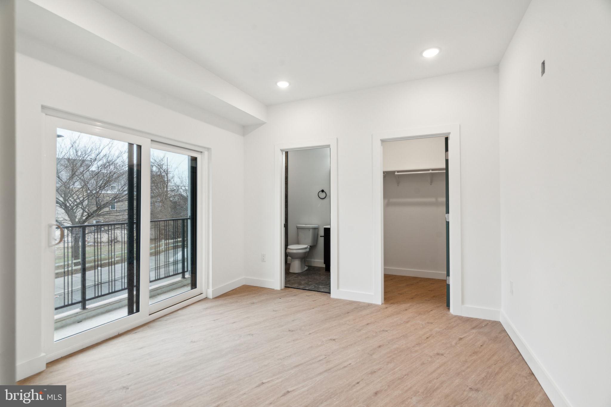 BELMONT - Residential Lease