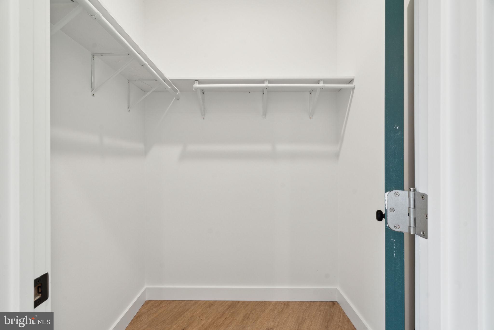 BELMONT - Residential Lease