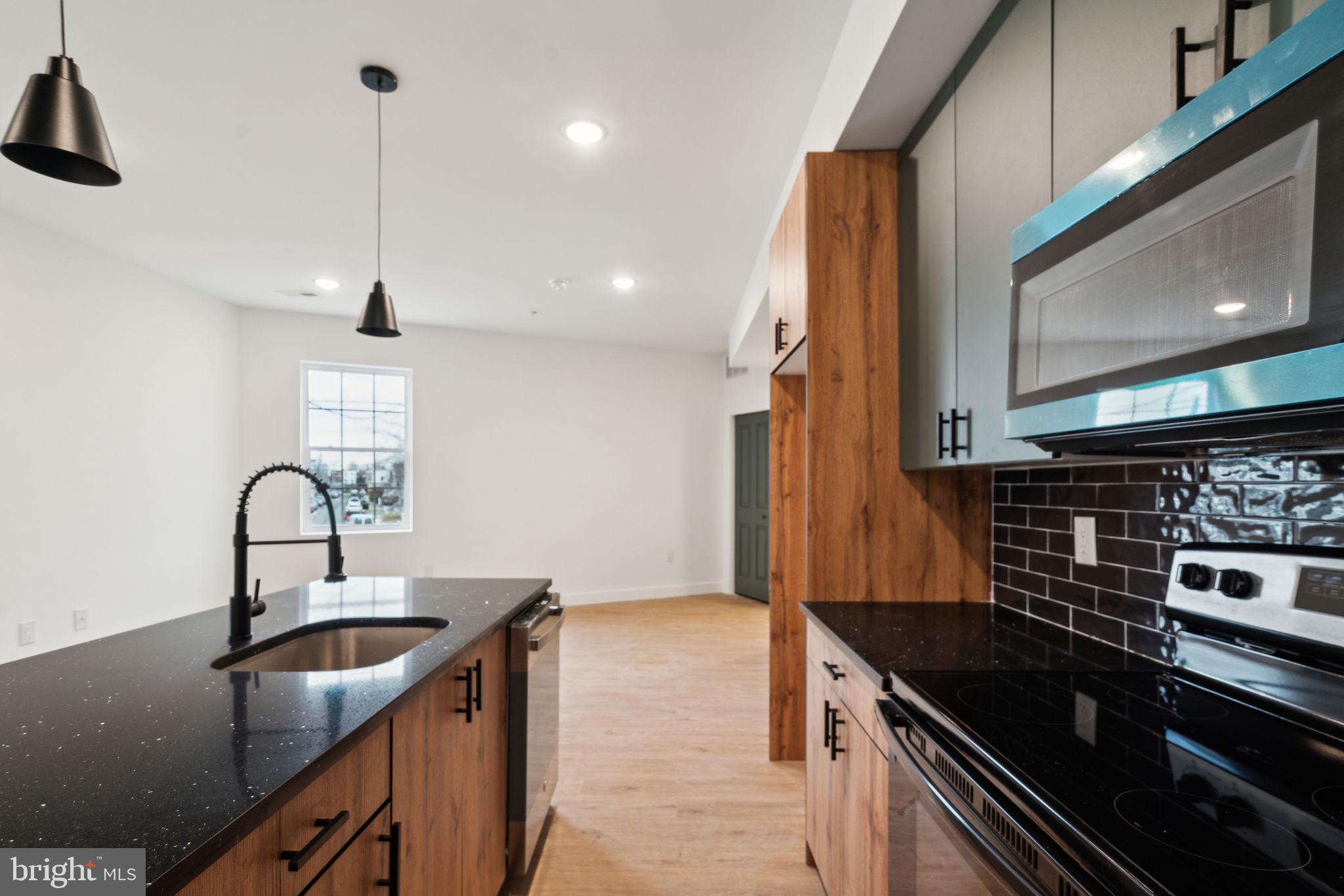 BELMONT - Residential Lease