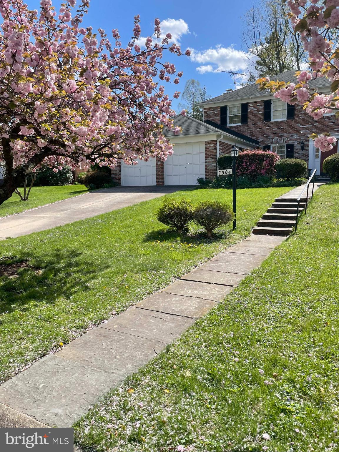 KENWOOD PARK - Residential