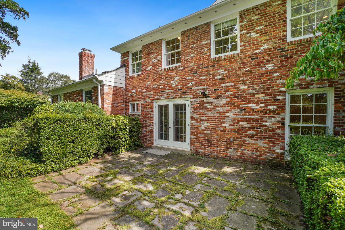 KENWOOD PARK - Residential