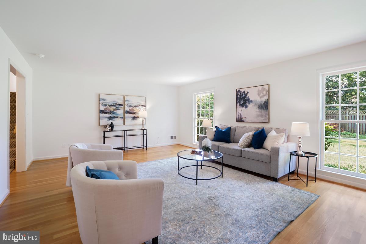 KENWOOD PARK - Residential