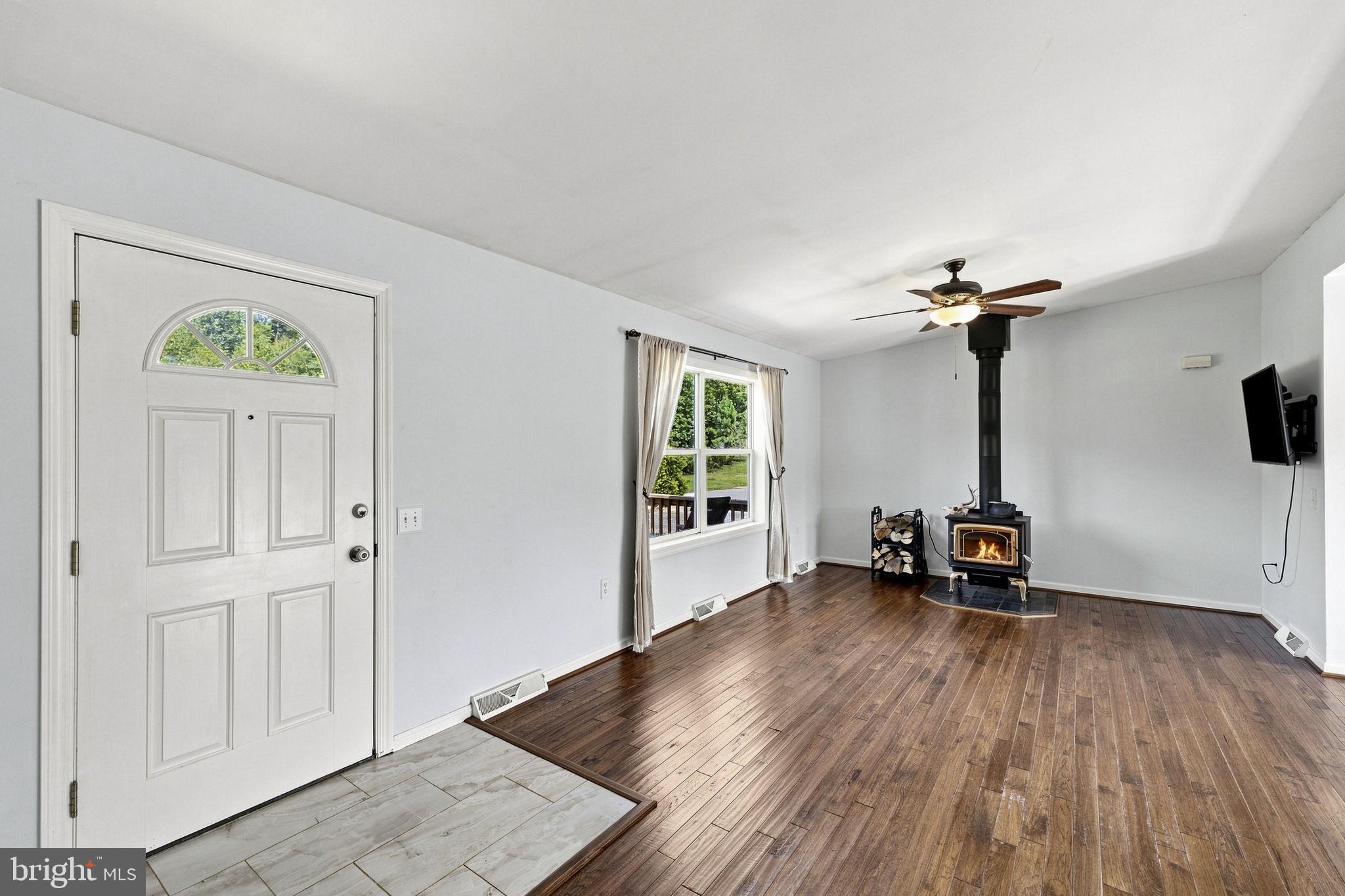 1245 PARISH ROAD