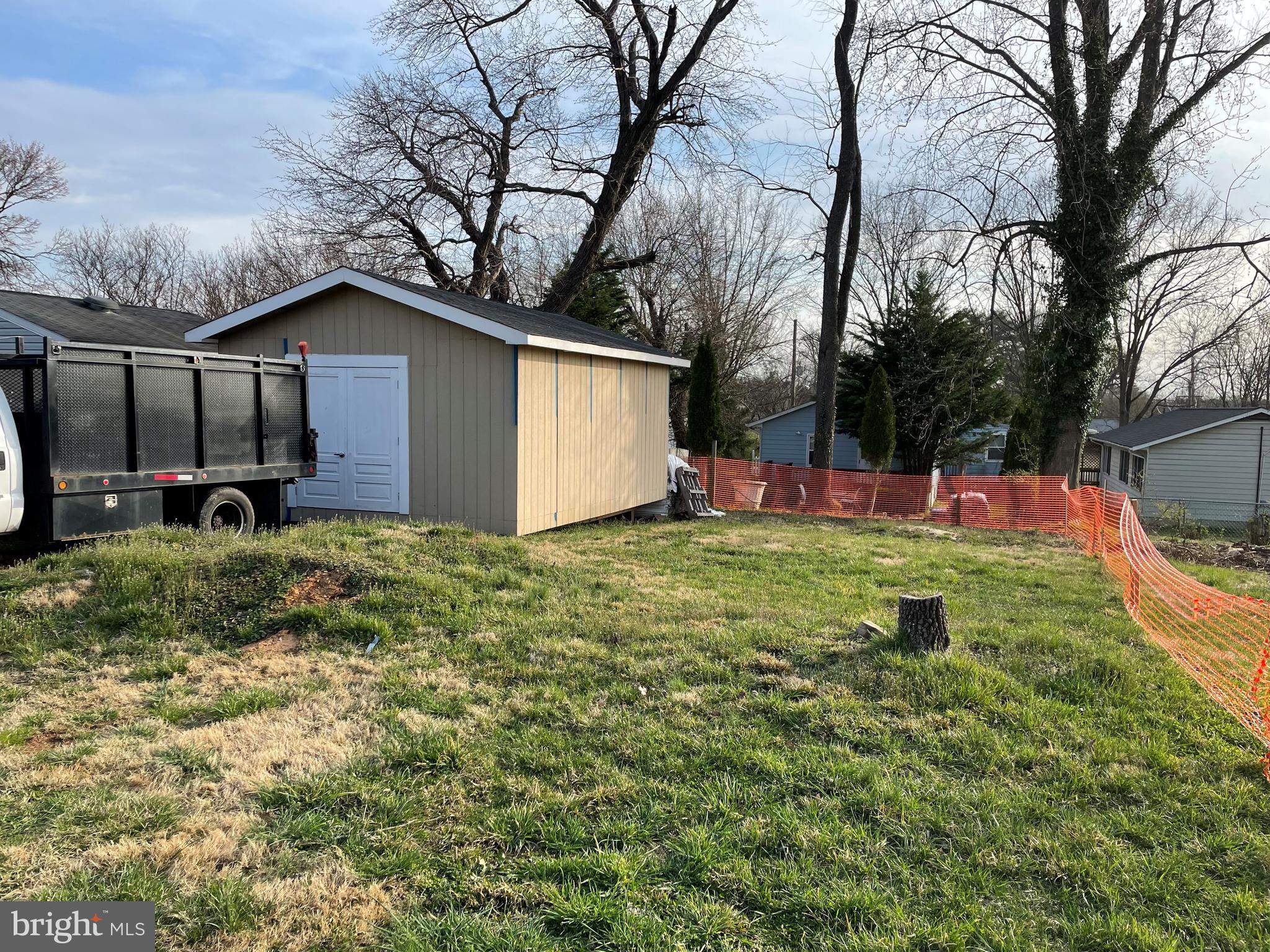 KEN GAR - Residential