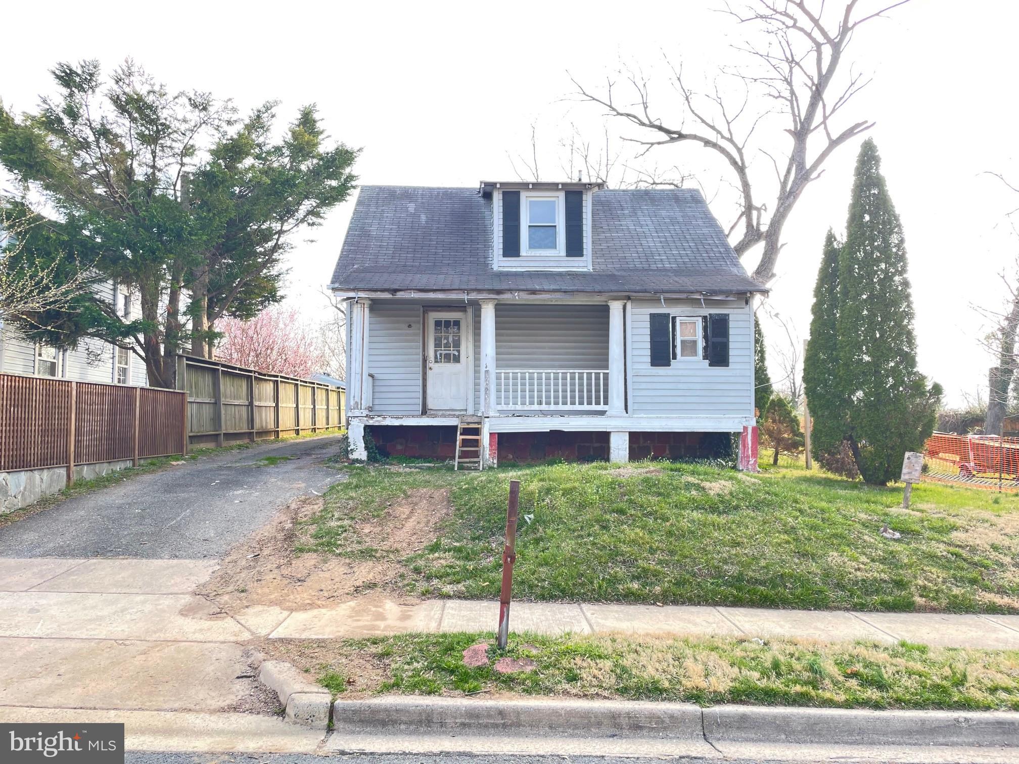 KEN GAR - Residential