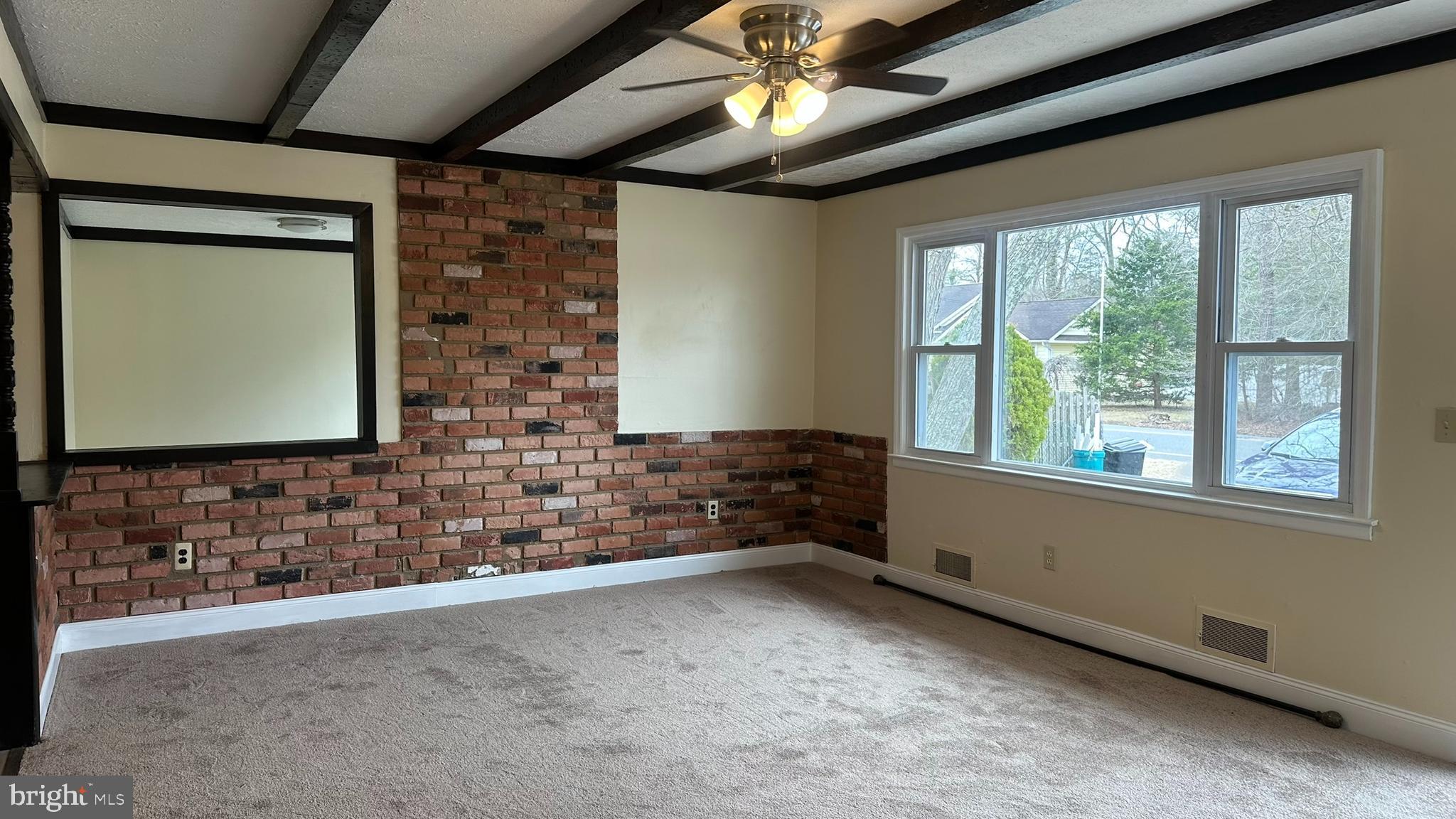 504 CLAIRMORE AVENUE