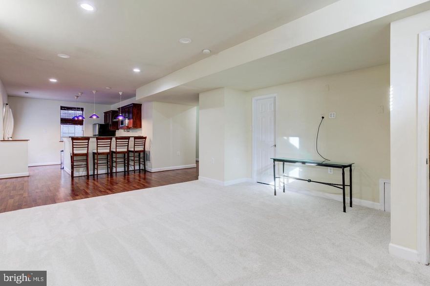 Beautiful unfurnished basement apartment ready for rental! With approximately 1119 finished square feet, this apartment includes a large-sized den with a closet, dining area, kitchen, full bathroom, and laundry room. The landlord will be living in the home on the first and second levels. A separate outside entrance is available to the tenant. Ample street parking on a quiet cul-de-sac, in very close proximity to downtown Leesburg, the W&OD trail, and major commuting routes!