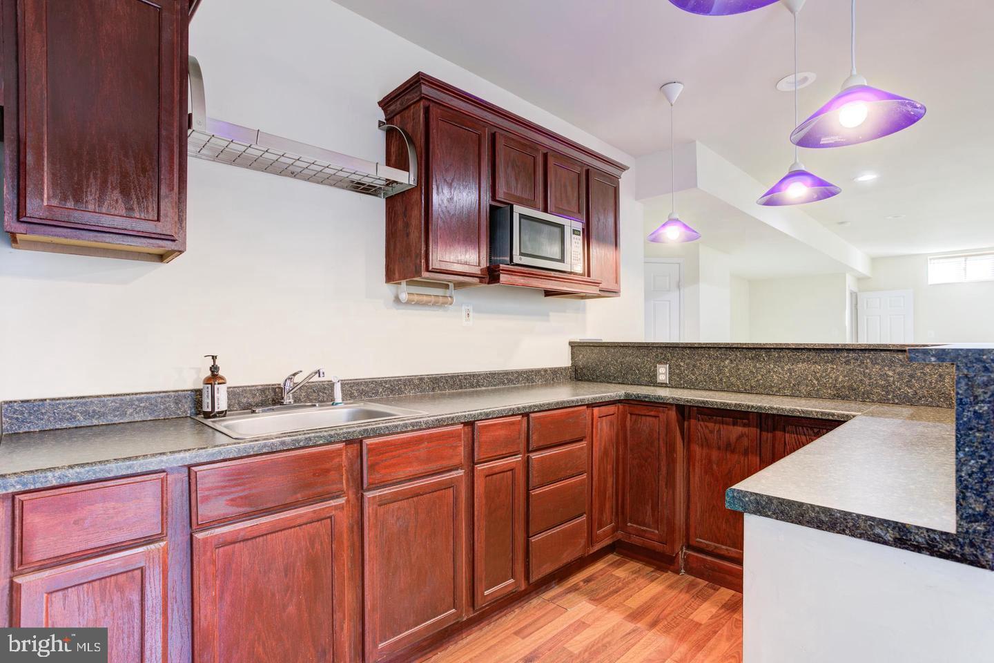 ROSEBROOK - Residential Lease