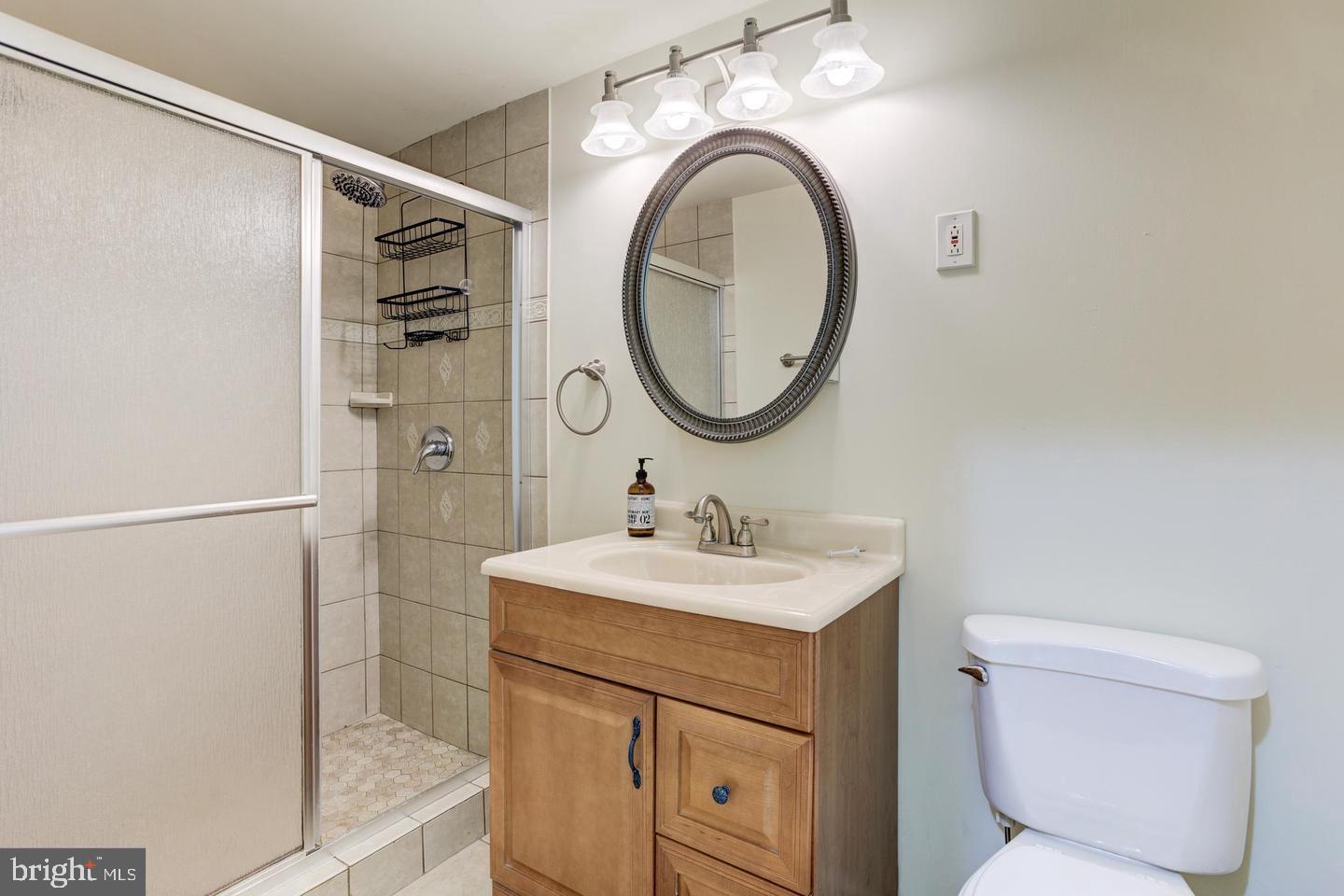 ROSEBROOK - Residential Lease