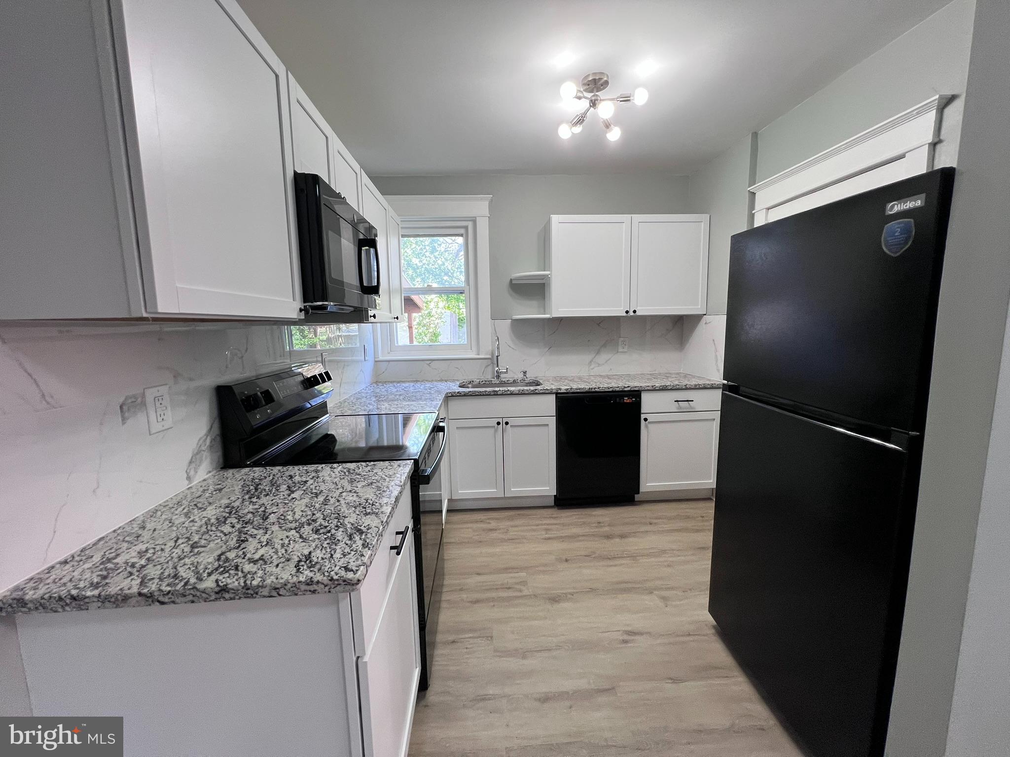 POTTSTOWN - Residential