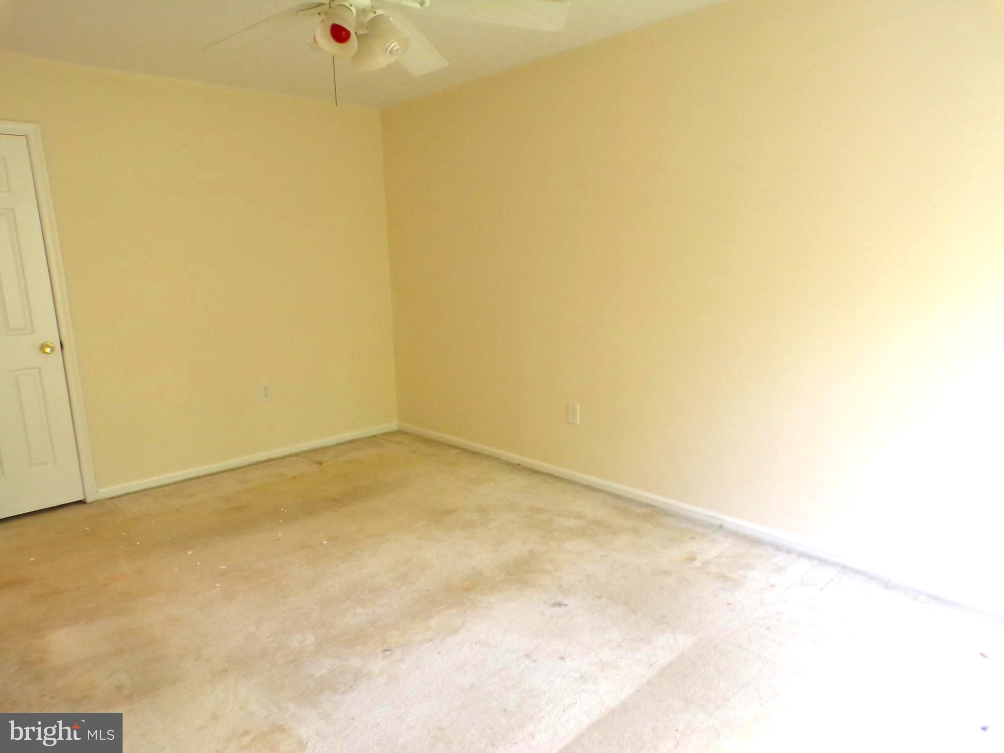 SPRINGFIELD OAKS - Residential