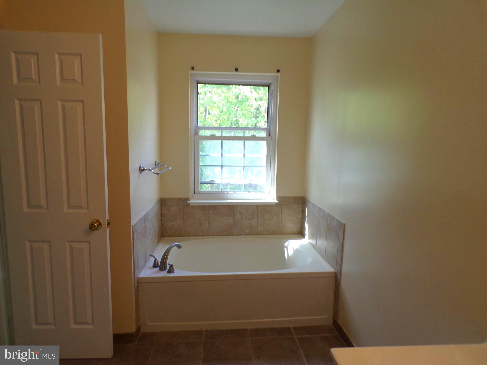 SPRINGFIELD OAKS - Residential