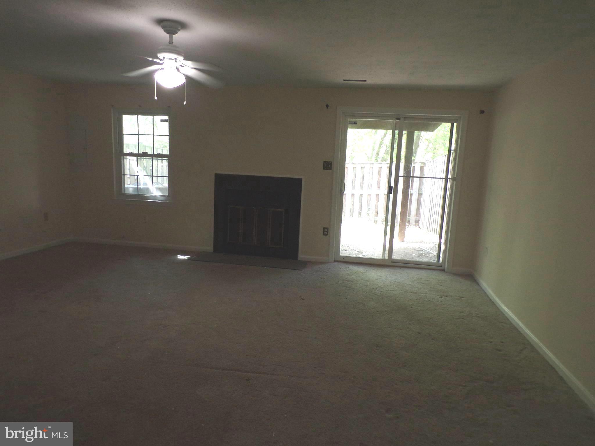 SPRINGFIELD OAKS - Residential