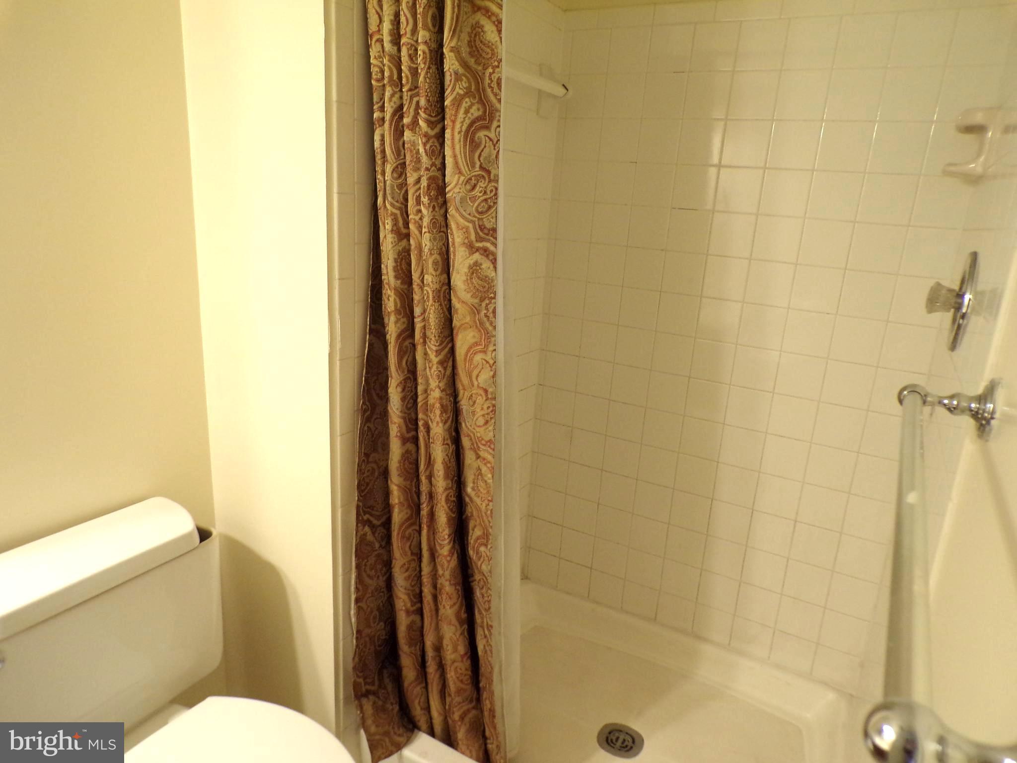 SPRINGFIELD OAKS - Residential