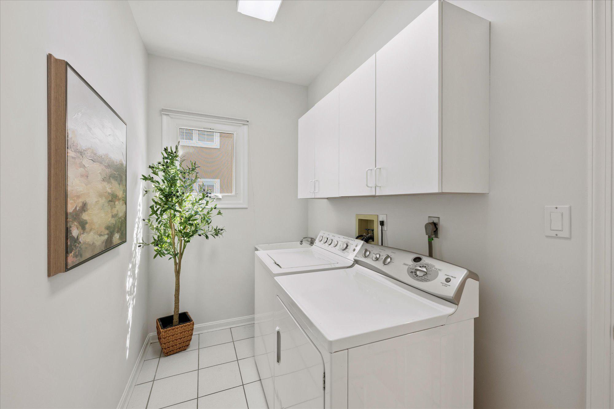 BROOKMONT - Residential