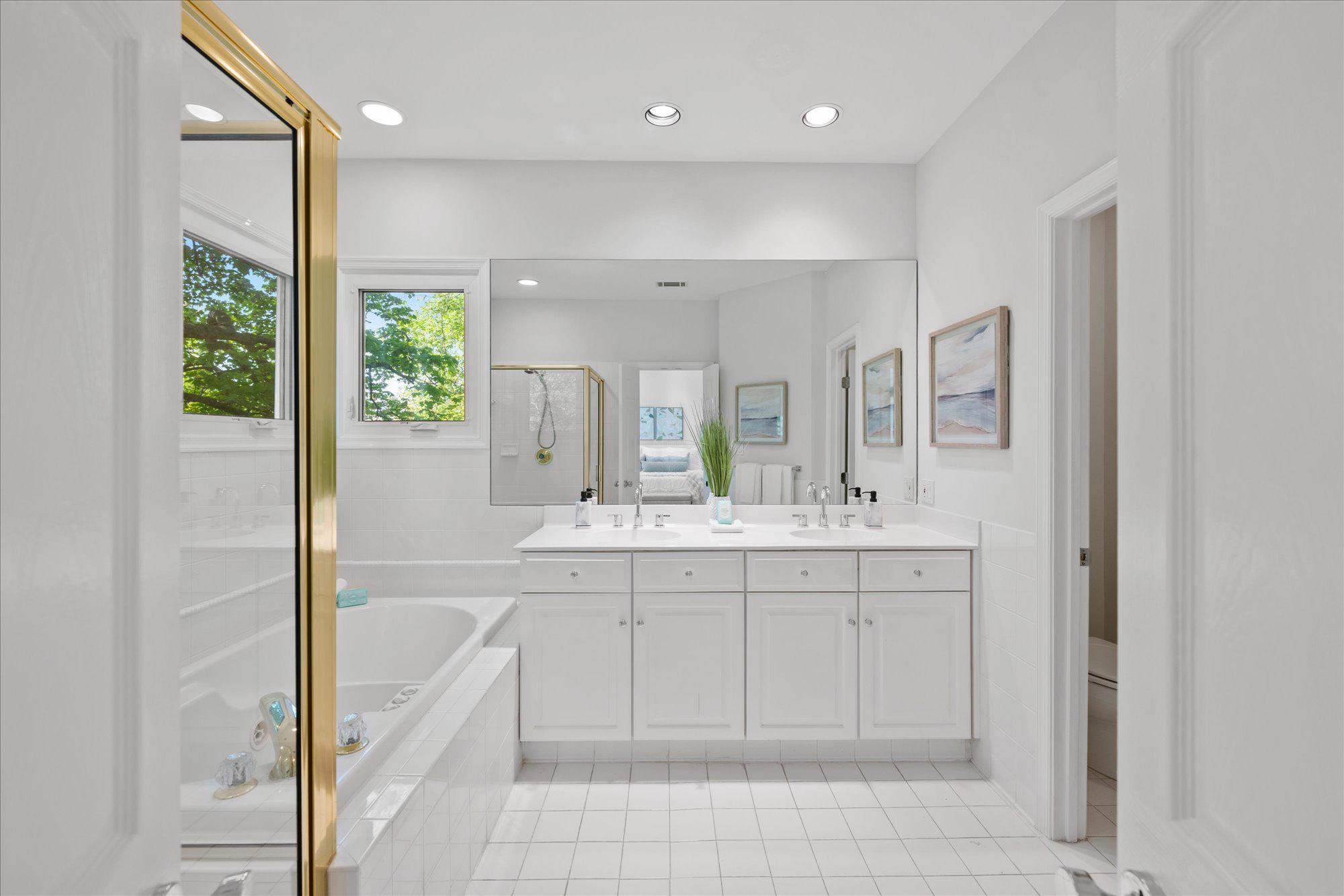 BROOKMONT - Residential