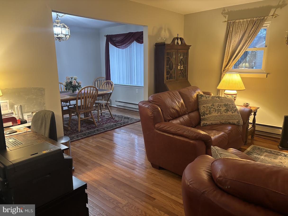 30 CHESTERFIELD COURT