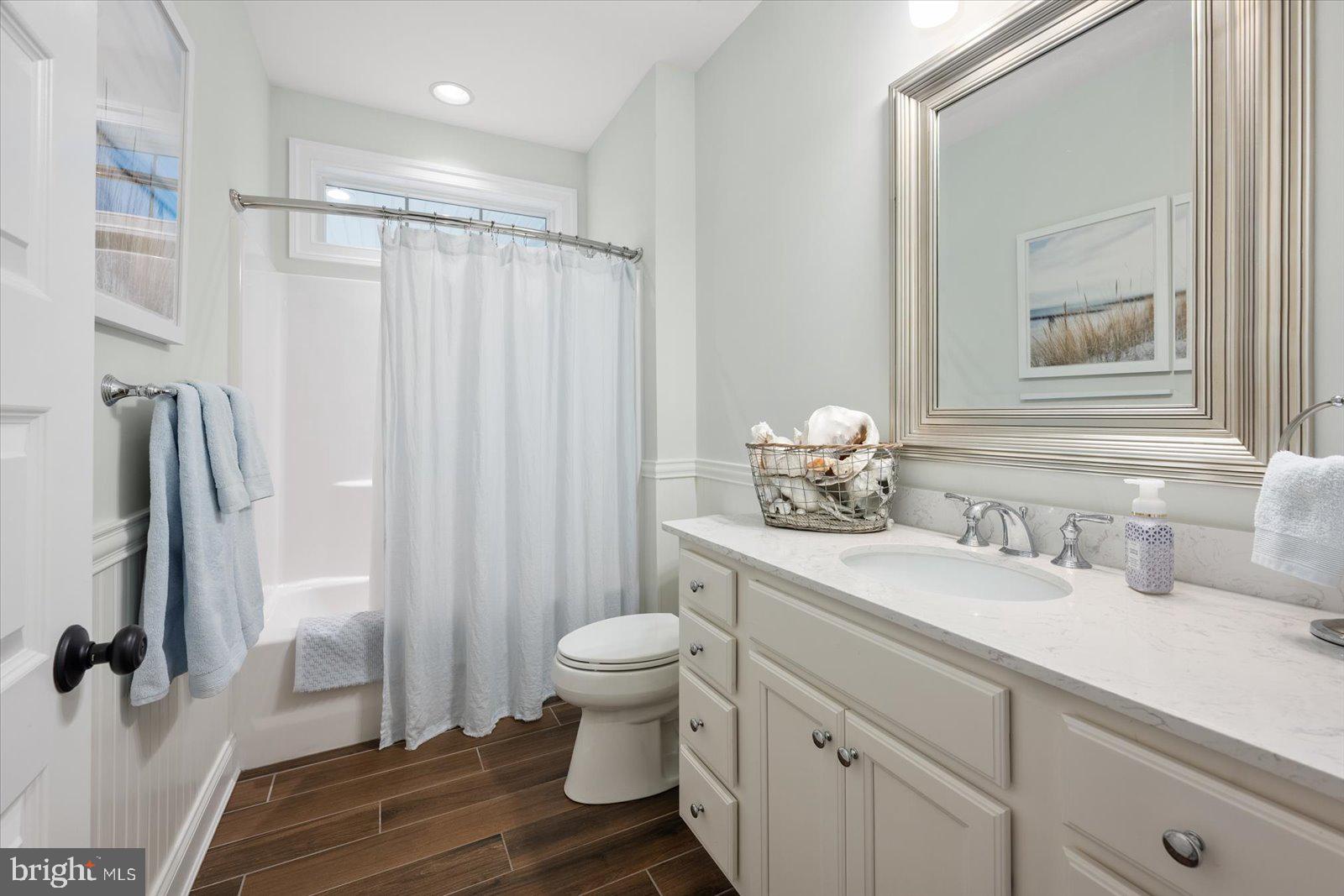 BAYSIDE - Residential