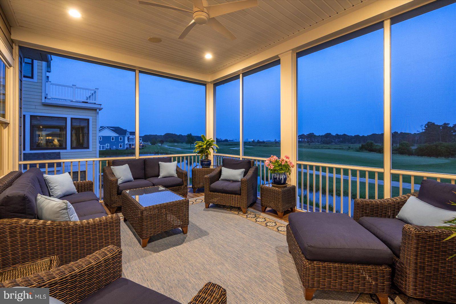 BAYSIDE - Residential