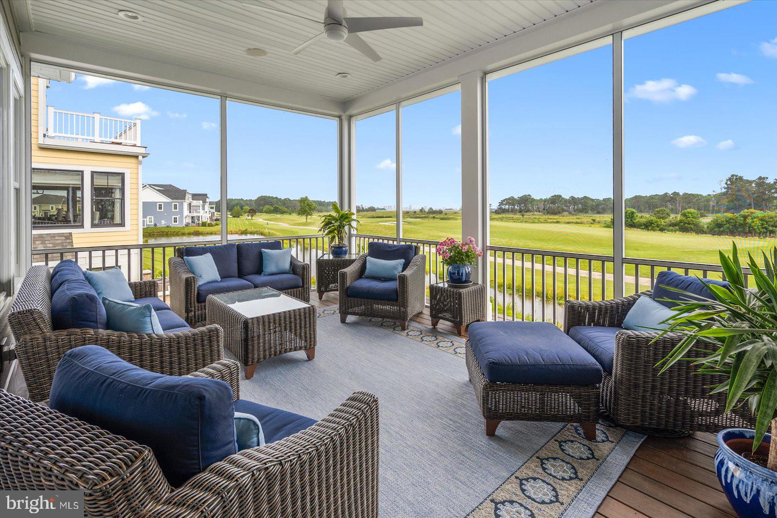 BAYSIDE - Residential