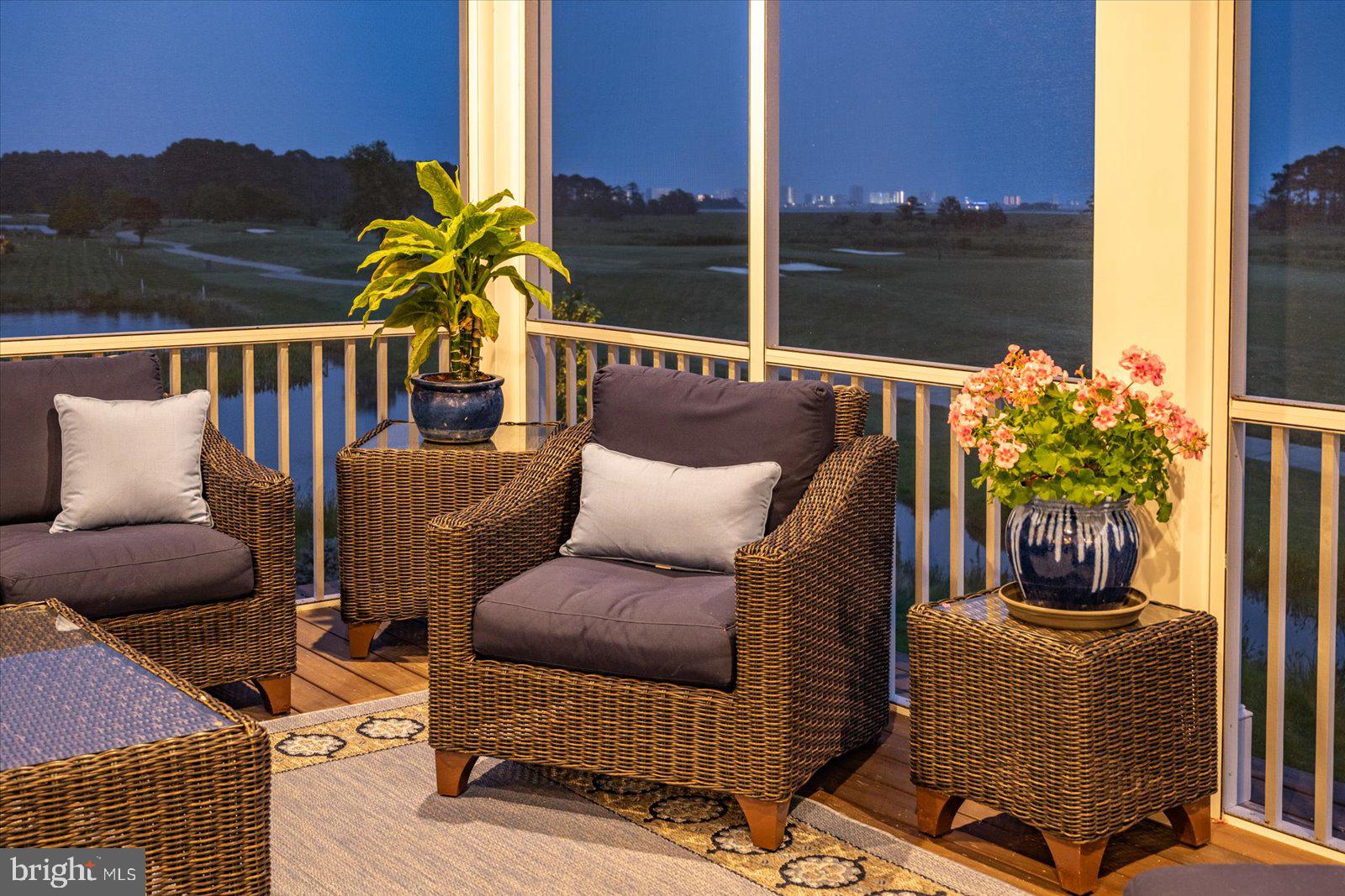 BAYSIDE - Residential