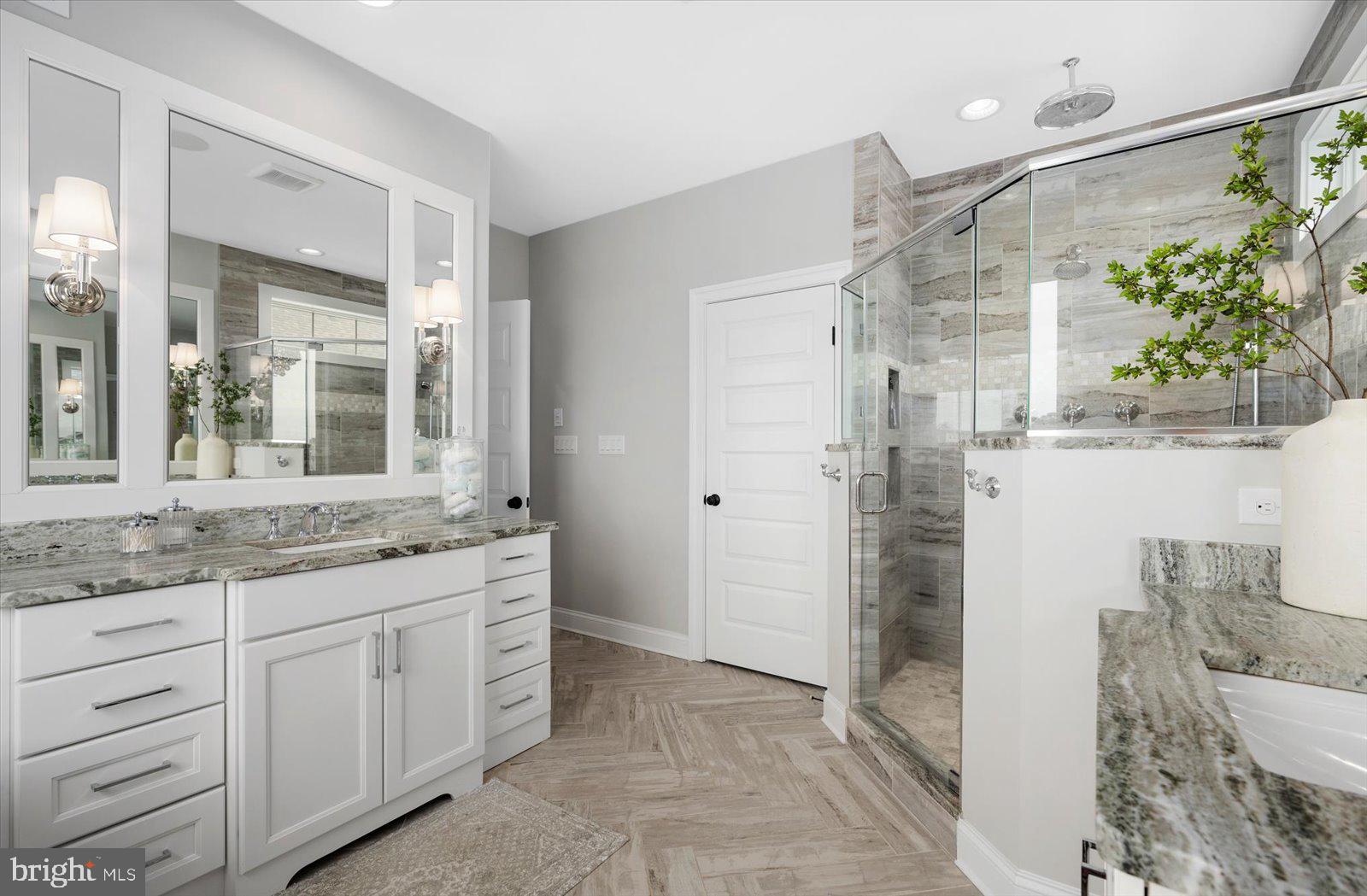 BAYSIDE - Residential