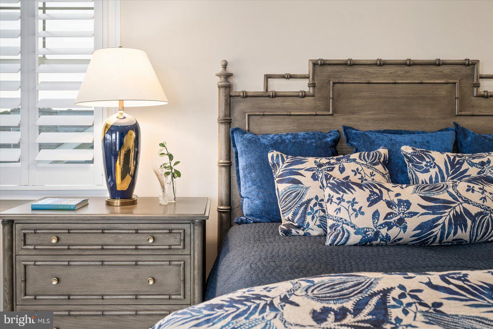 BAYSIDE - Residential