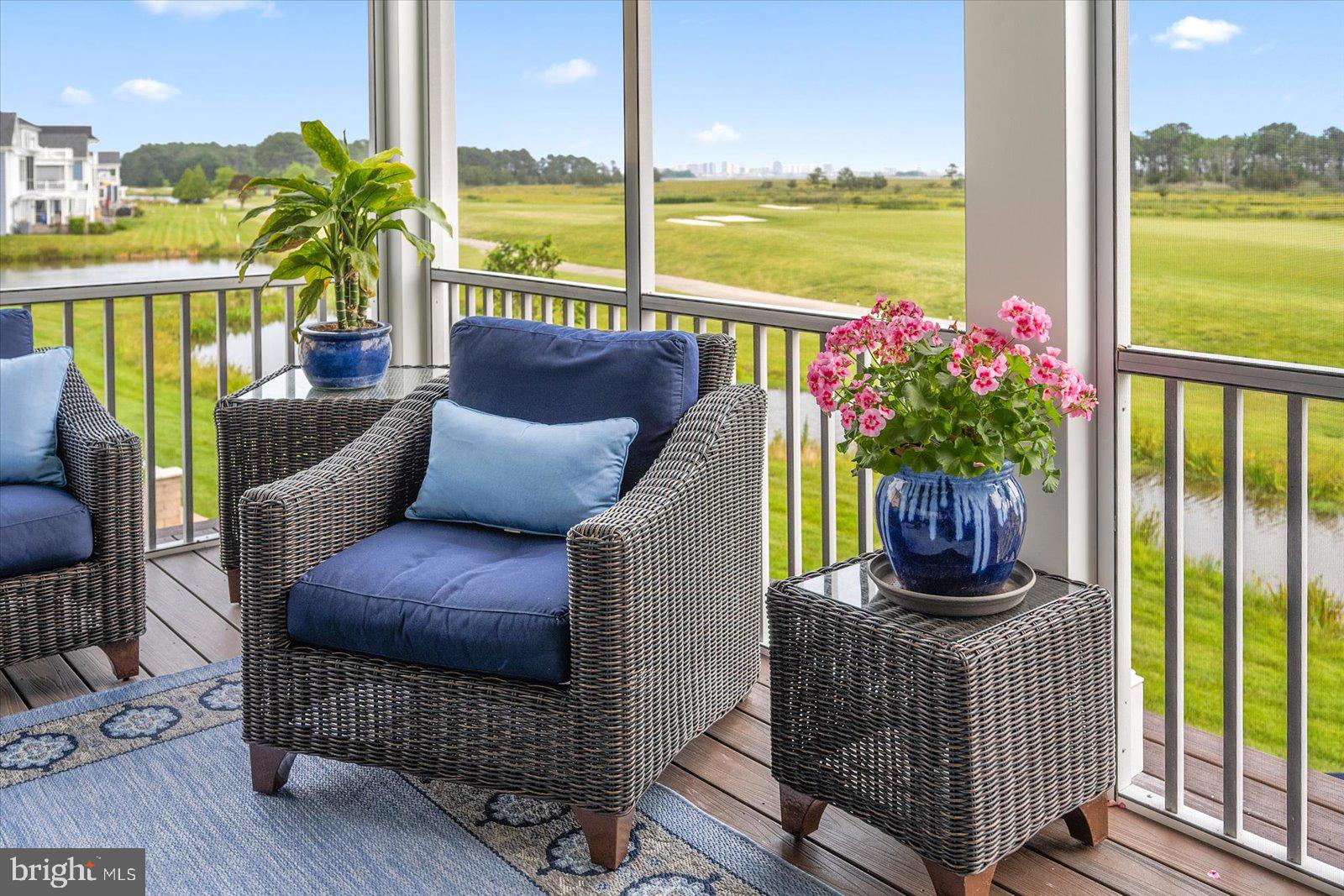 BAYSIDE - Residential