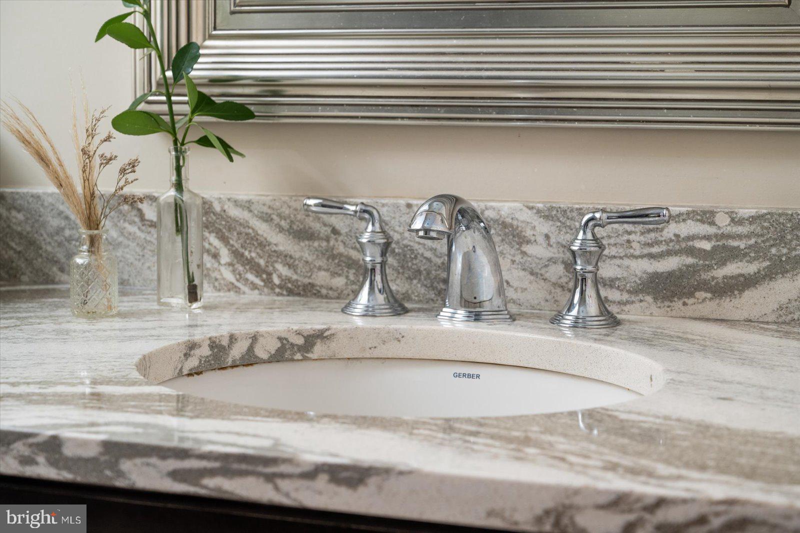 BAYSIDE - Residential