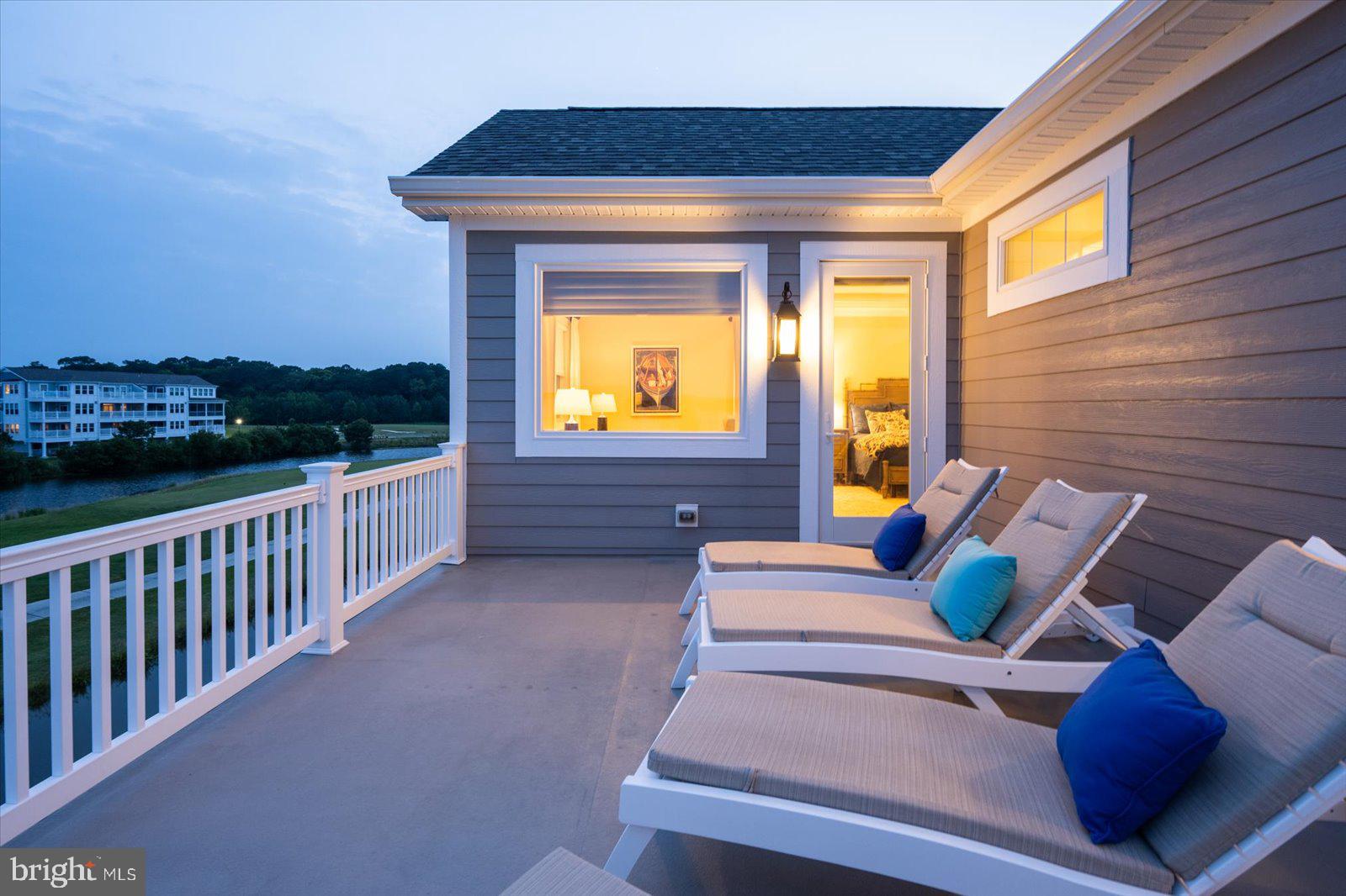 BAYSIDE - Residential