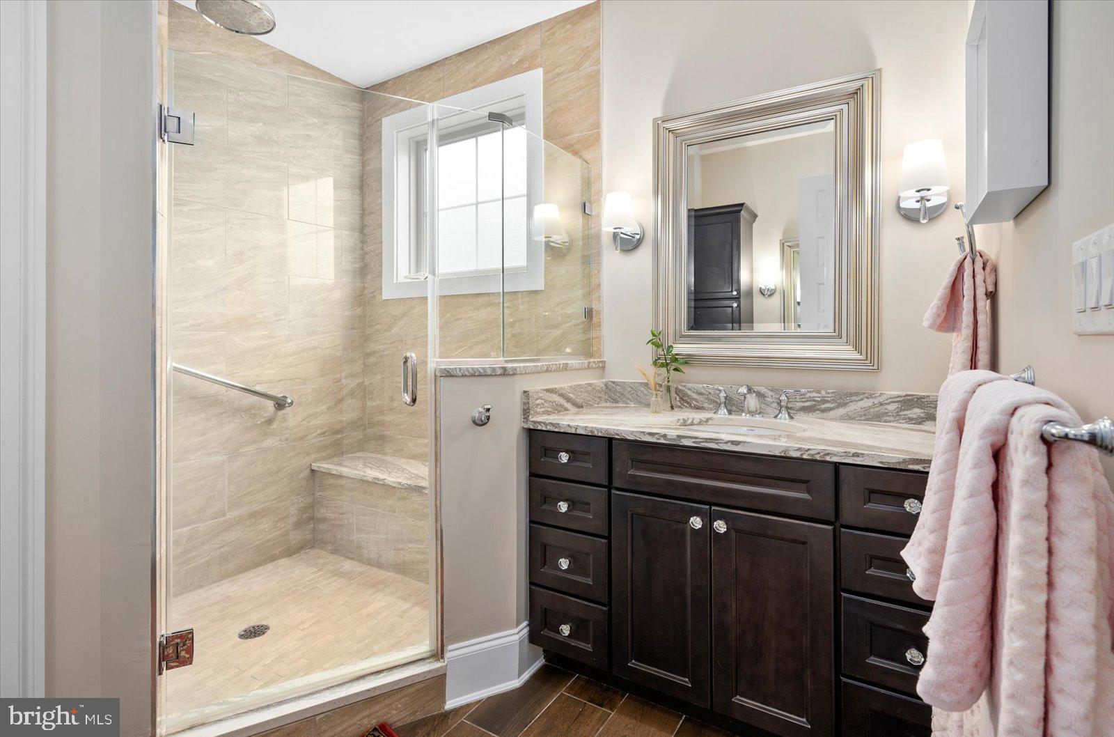 BAYSIDE - Residential