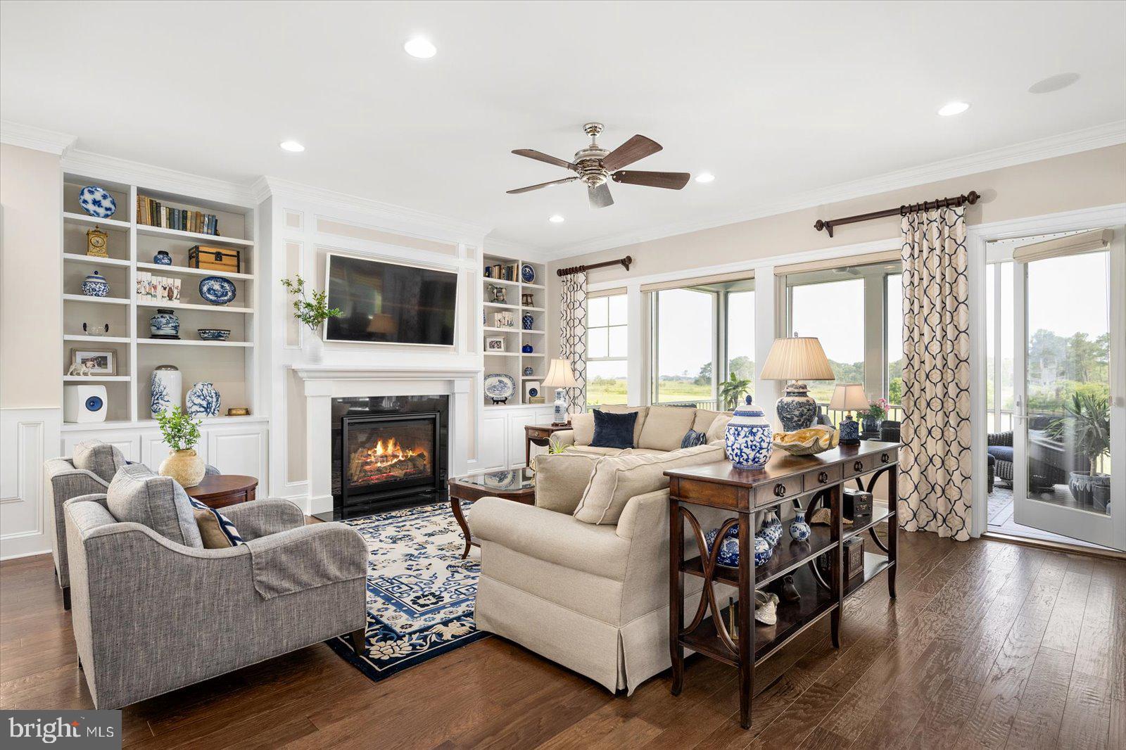 BAYSIDE - Residential