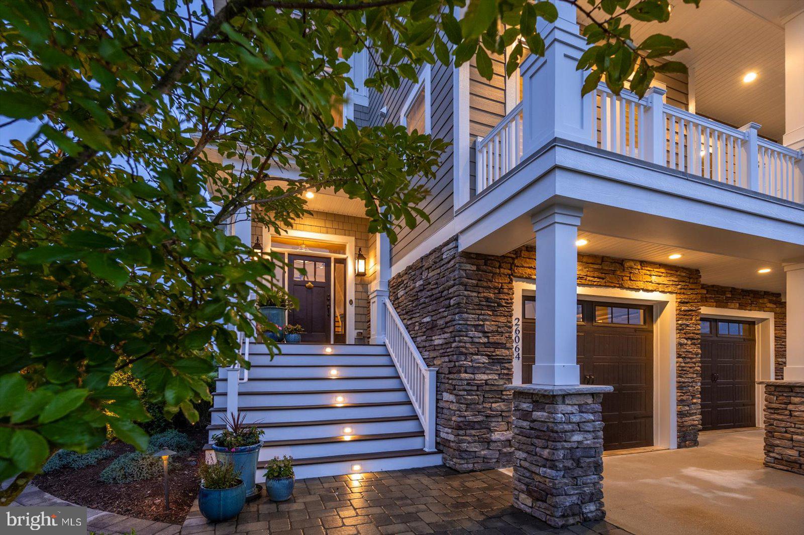 BAYSIDE - Residential