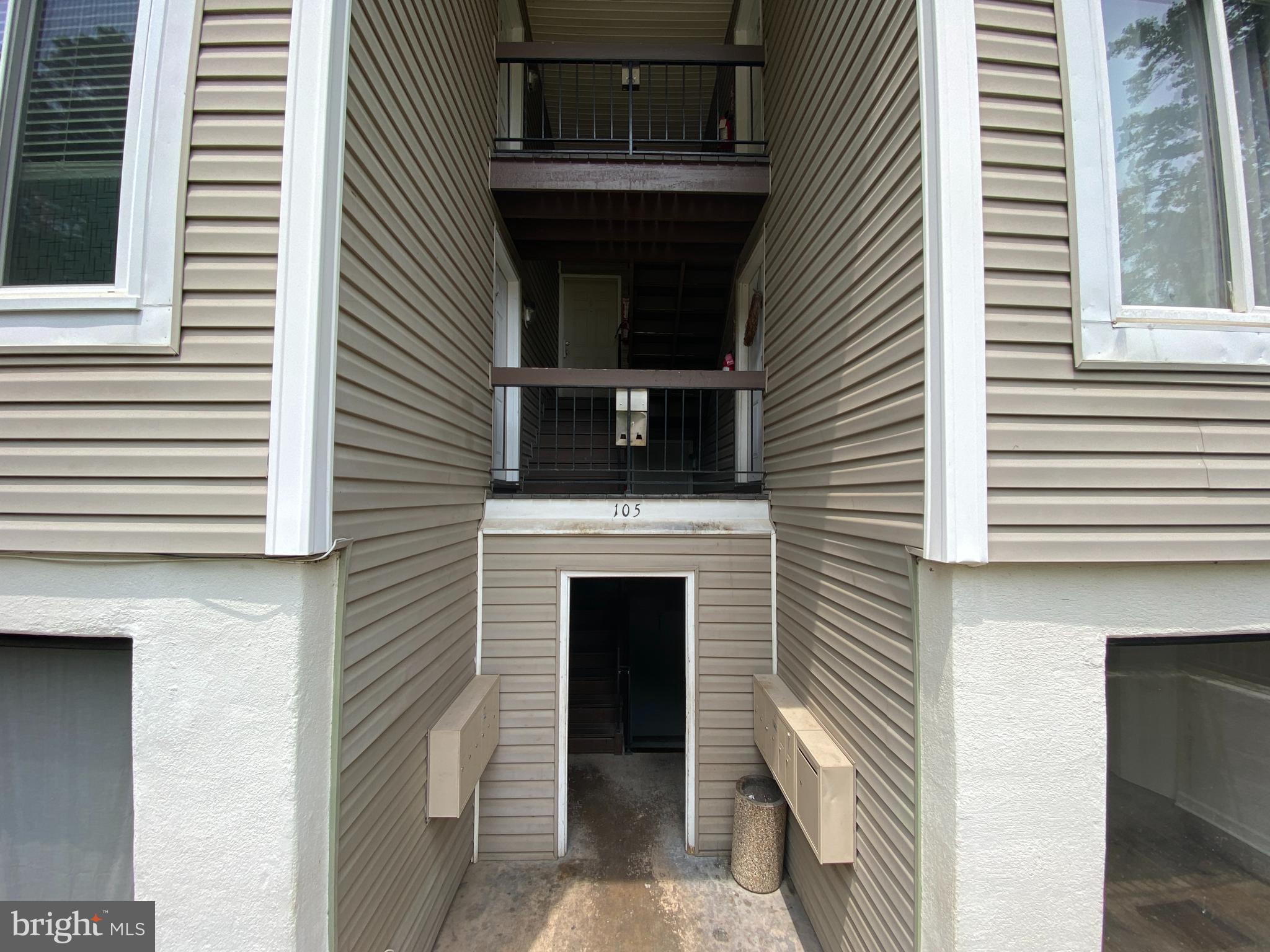 BERRY STREET CONDOMINIUMS - Residential Lease