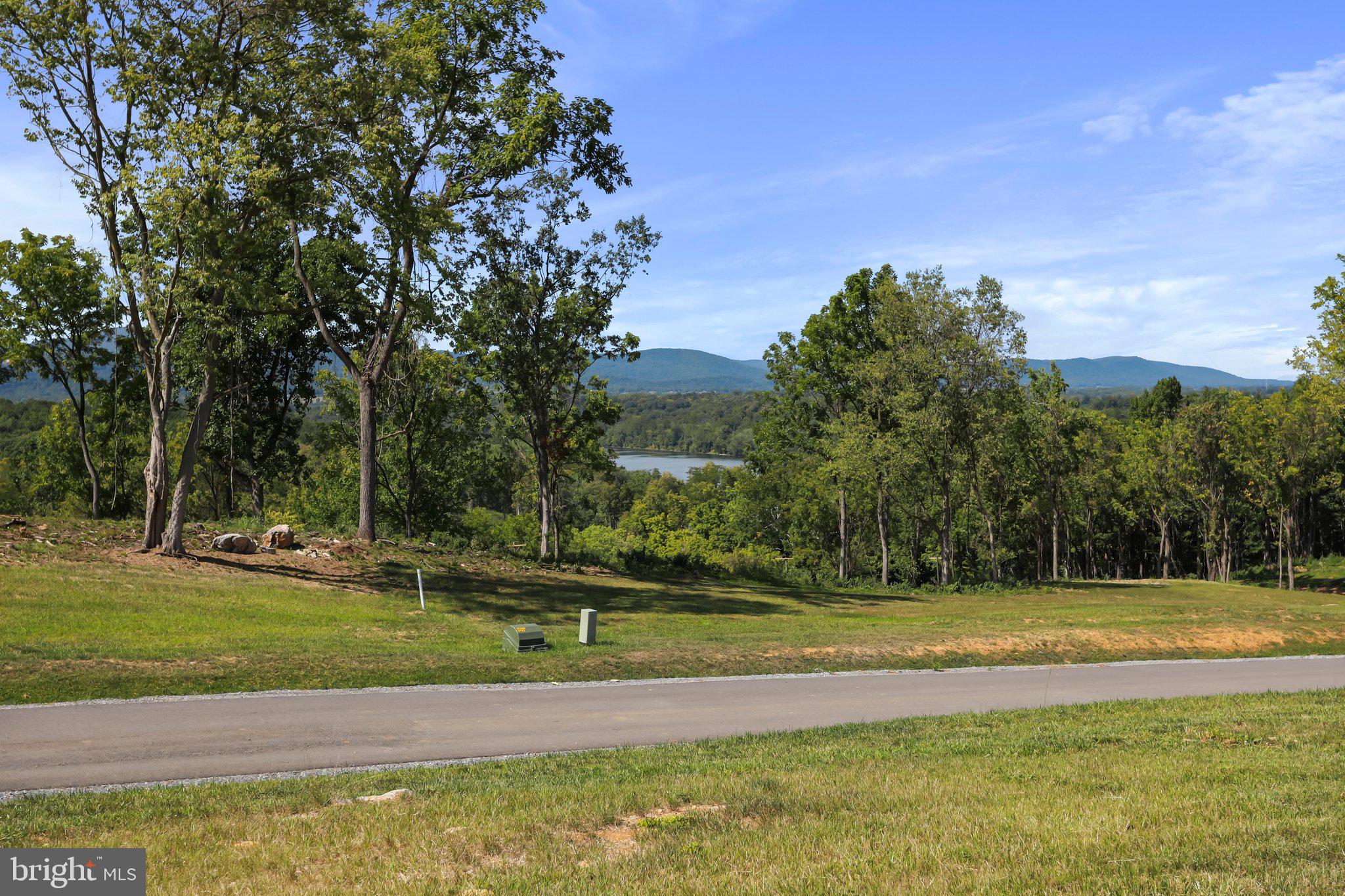 BELLA VISTA SUBDIVISION -SECTION 2, LOT 25
