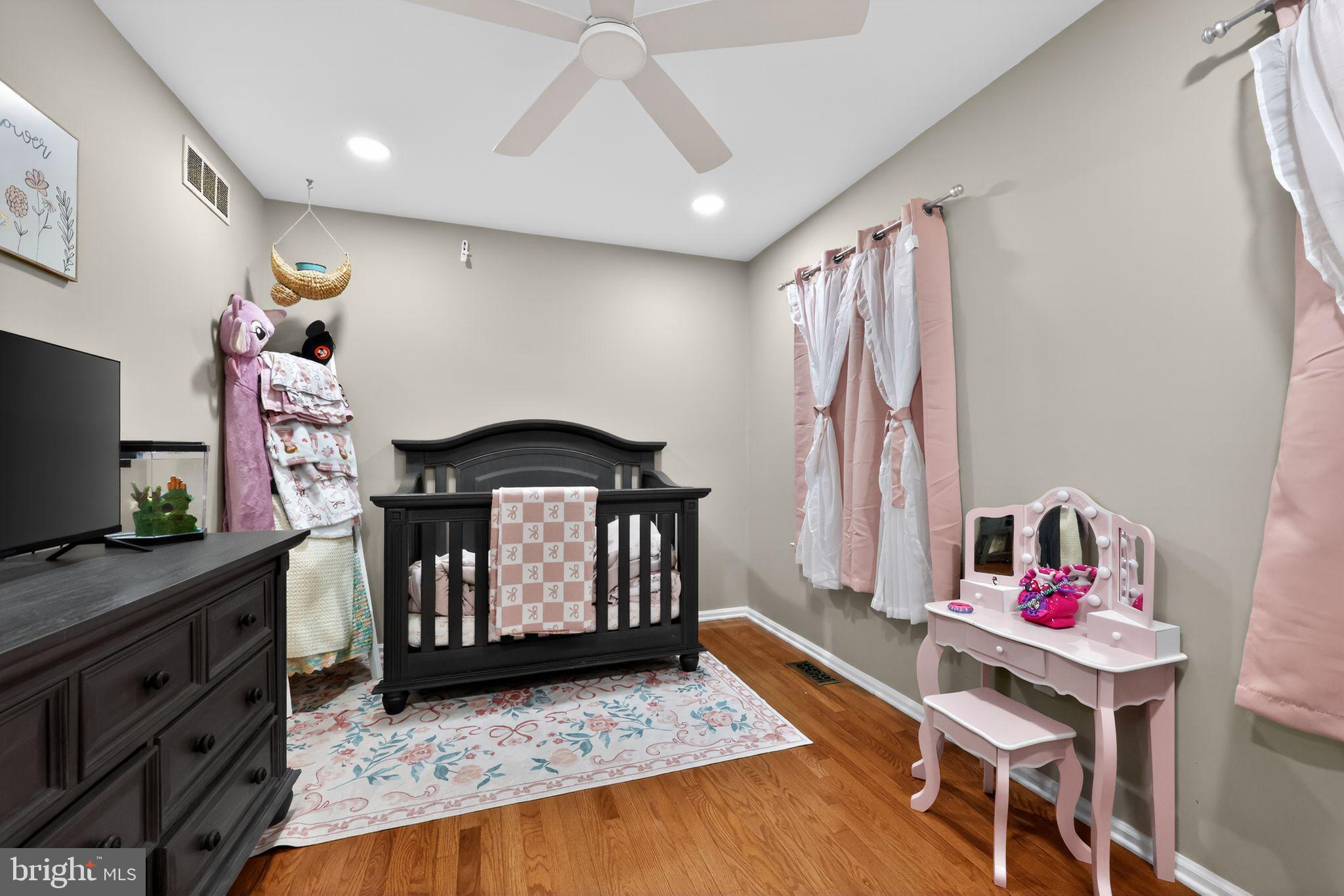 GEORGETOWN - Residential