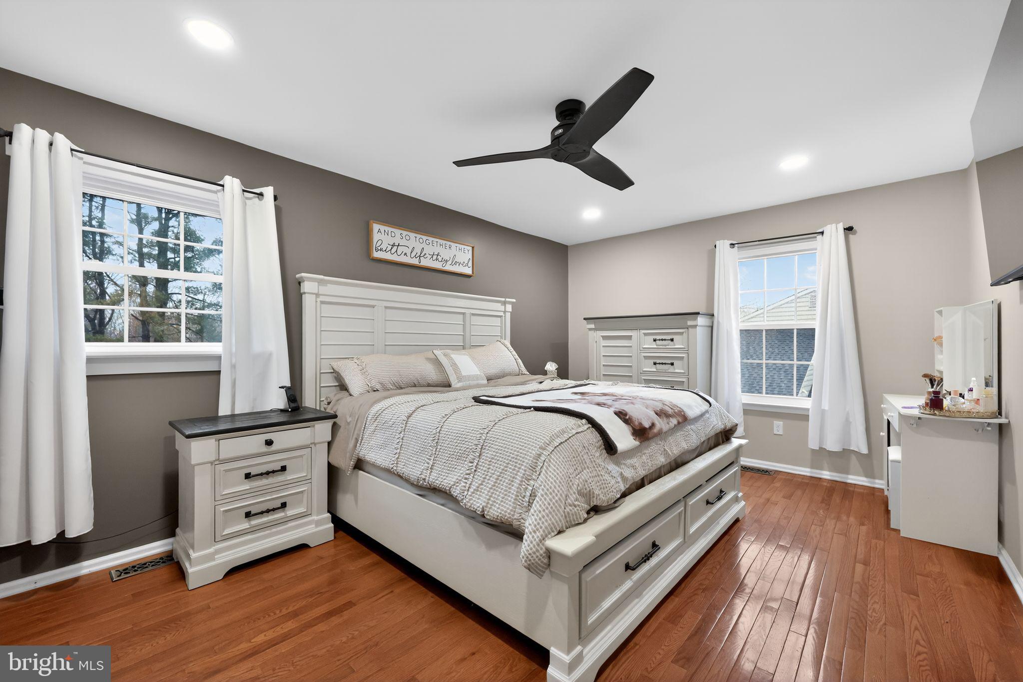 GEORGETOWN - Residential