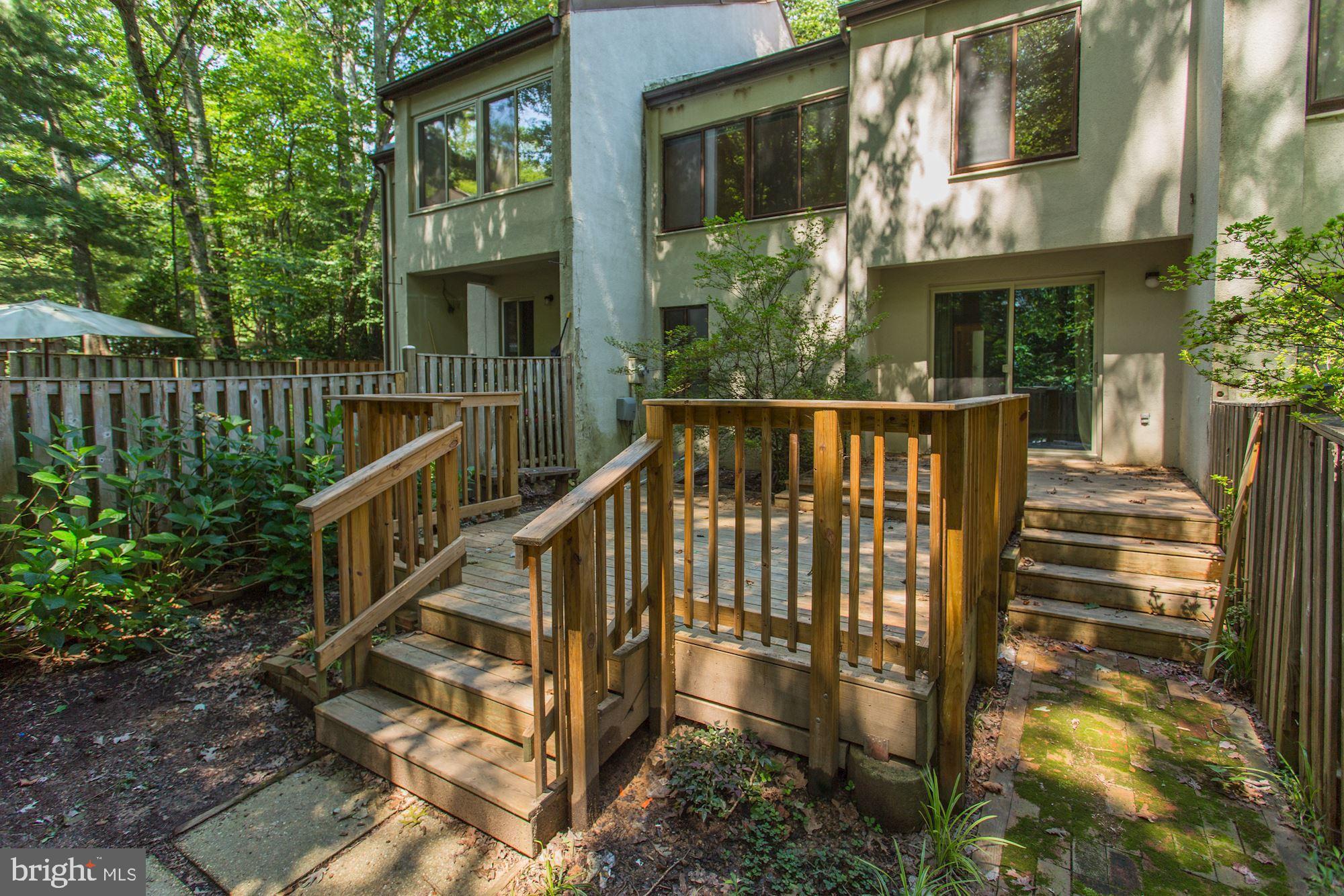 RESTON - Residential Lease